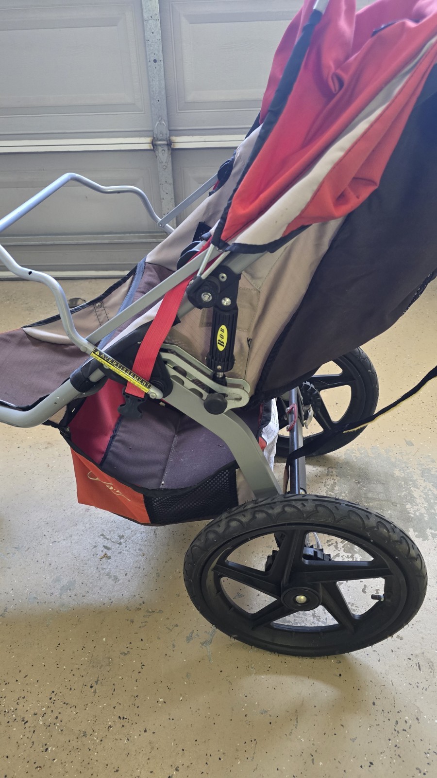 BOB Revolution Jogging Stroller Pre-2011 Model Storage 10 Years Good Condition