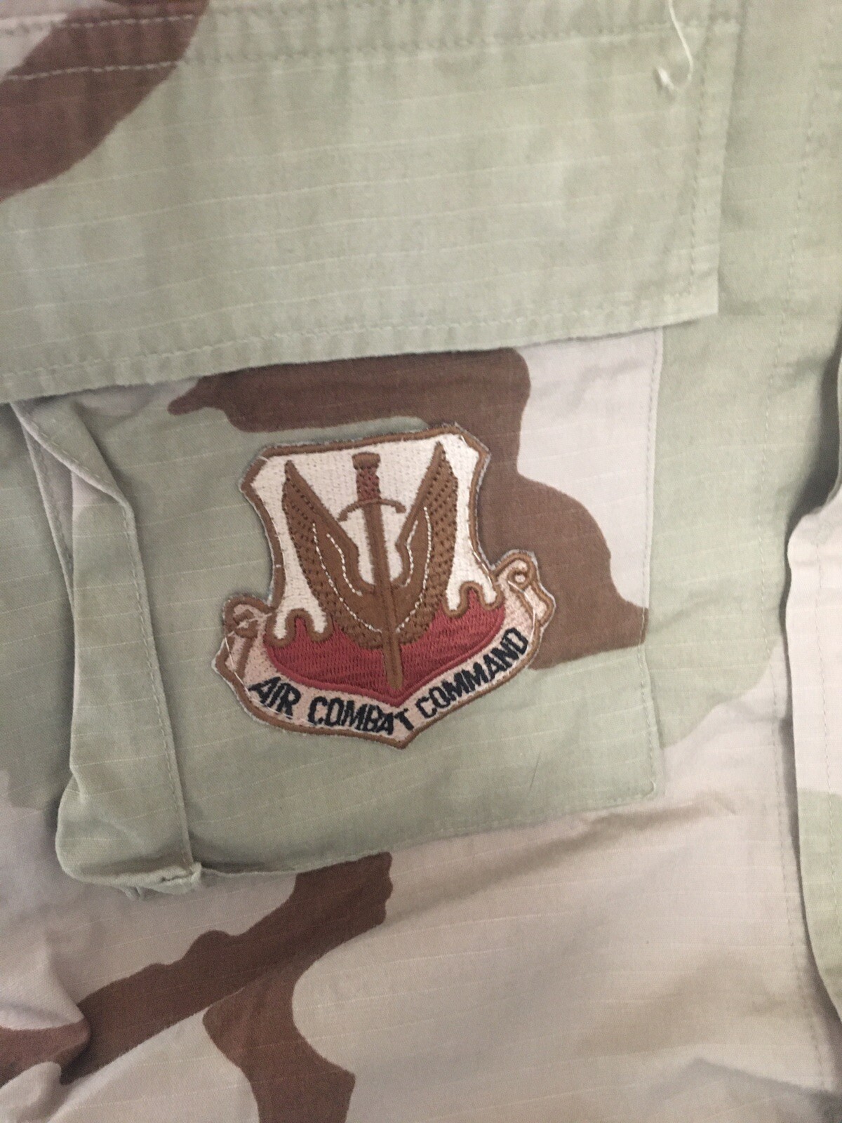 USAF Air Force Desert Camo Coat Jacket Air Combat Command Patches Size Medium