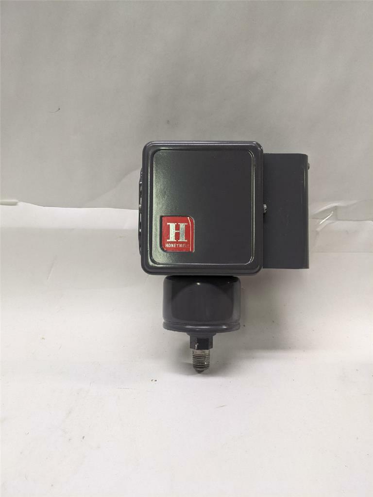 Honeywell Proportioning Pressuretrol L91B 1035 2 modulating 0-15psi