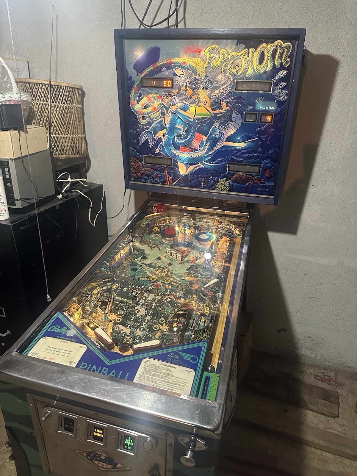 Vintage Bally "Fathom" 1981 -Arcade Pinball Machine - Fully Works (All Original)