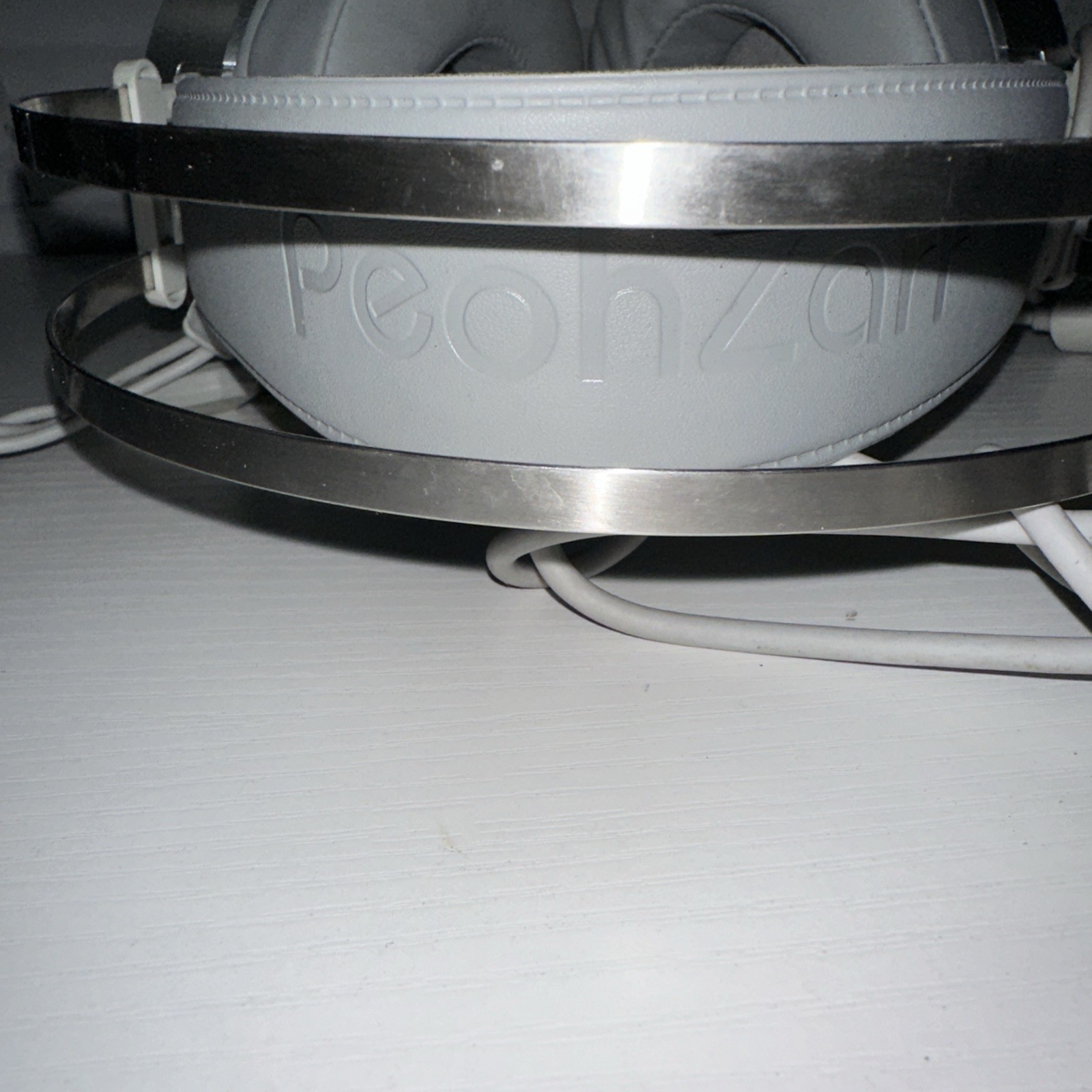 #Z10- PeohZarr Diamond Series White Gaming Headset Untested