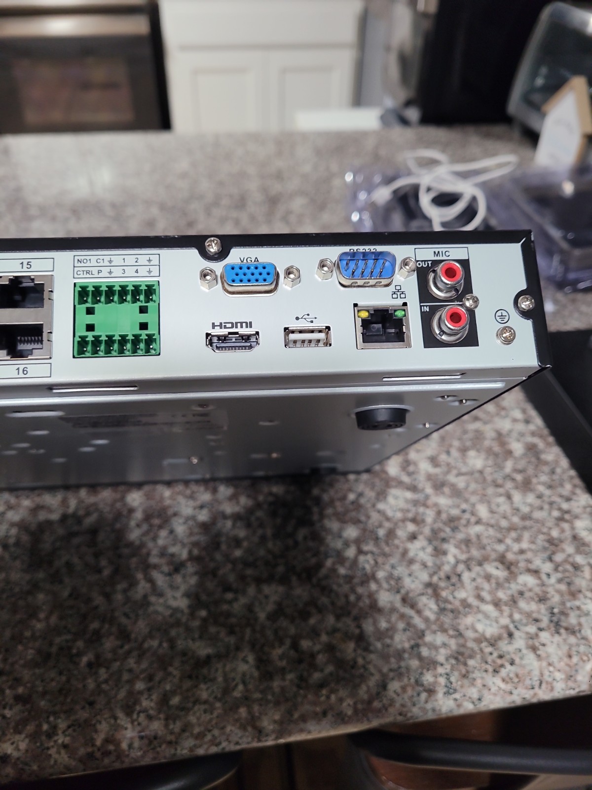 NVR-MX 16POE-1U4K1