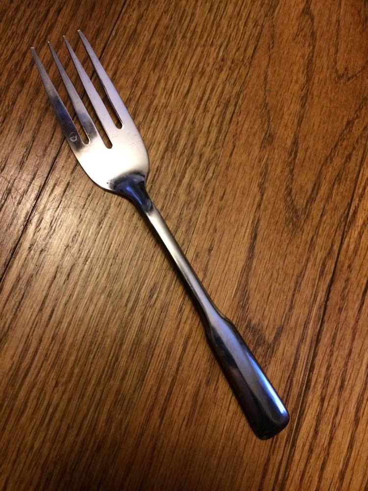 Wm Rogers Oneida Glossy Stainless Fiddle Friendship Gettysburg  SALAD FORK 6.25"