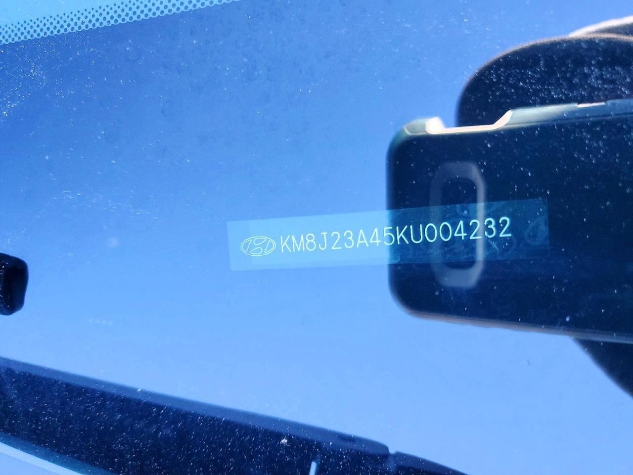 TUCSON 2019 Glove Box 4987653