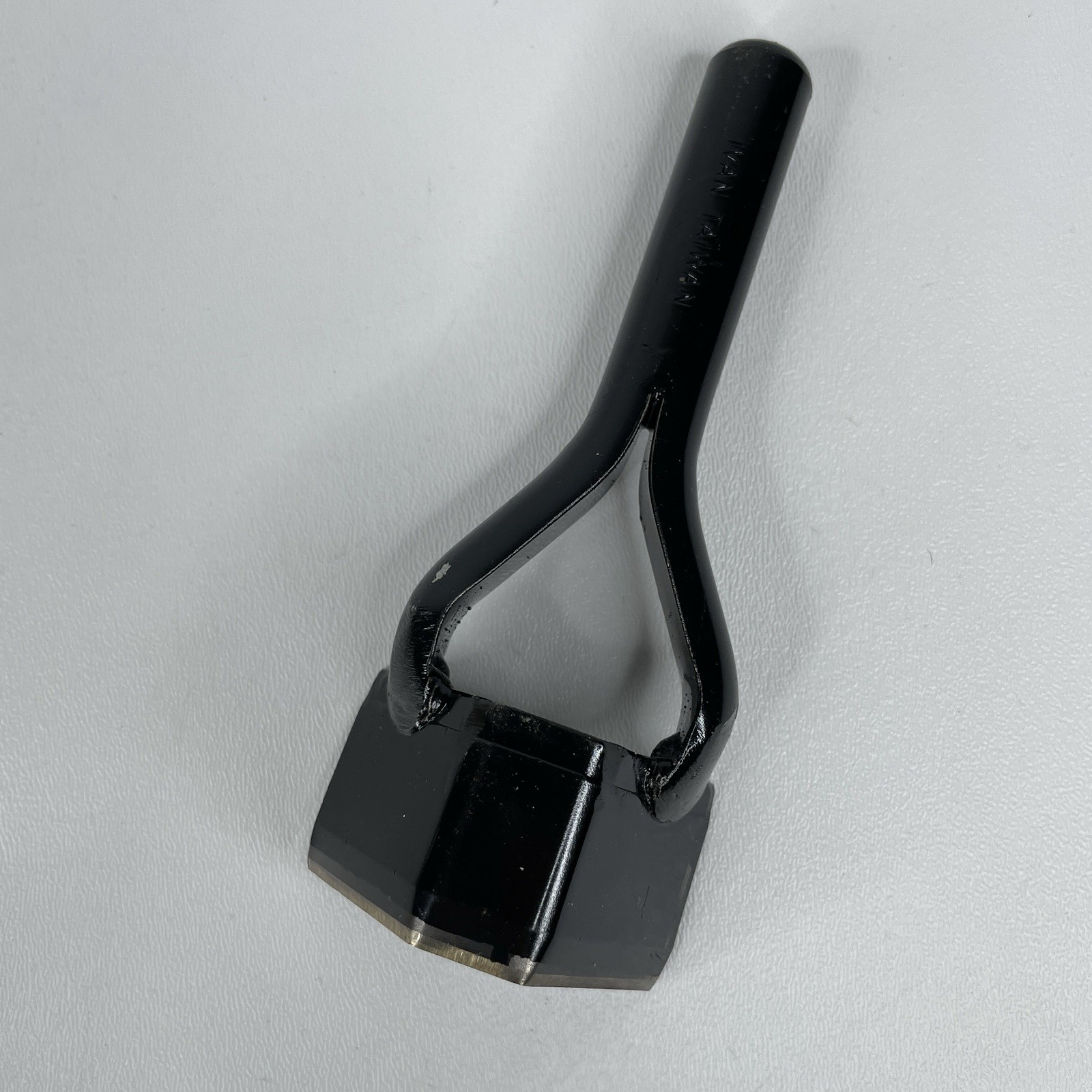 Tandy Craftool # 3200-00 Leather Multi-size Strap End Punch