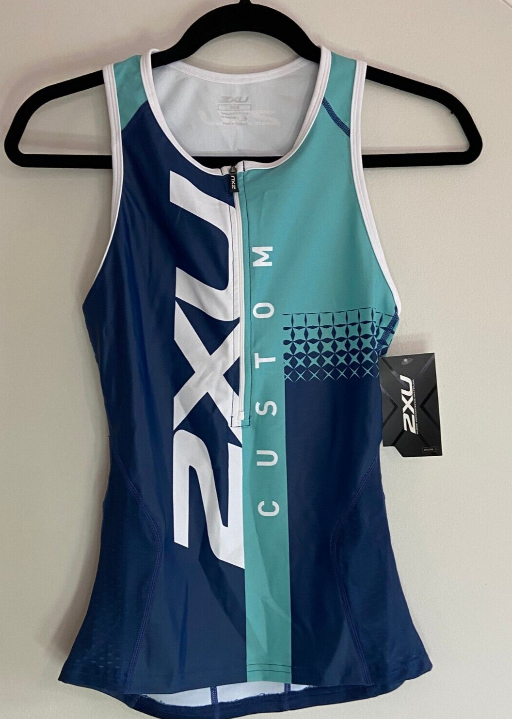 New 2XU Women Perform Tri Top Small Blue Triathlon Singlet Race Train Front Zip