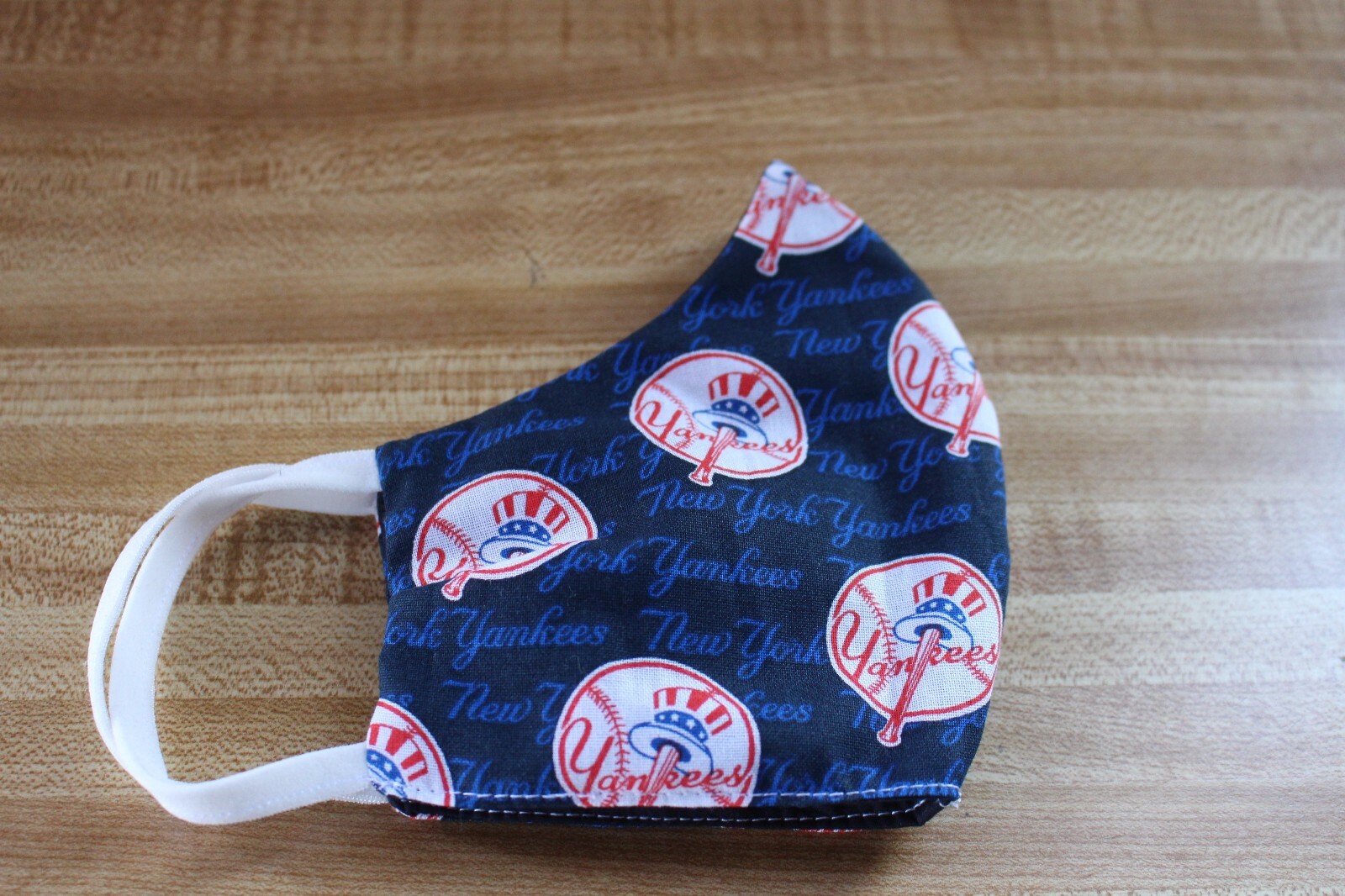 MLB NEW YORK YANKEES  FACE MASK  HANDMADE IN USA WASHABLE