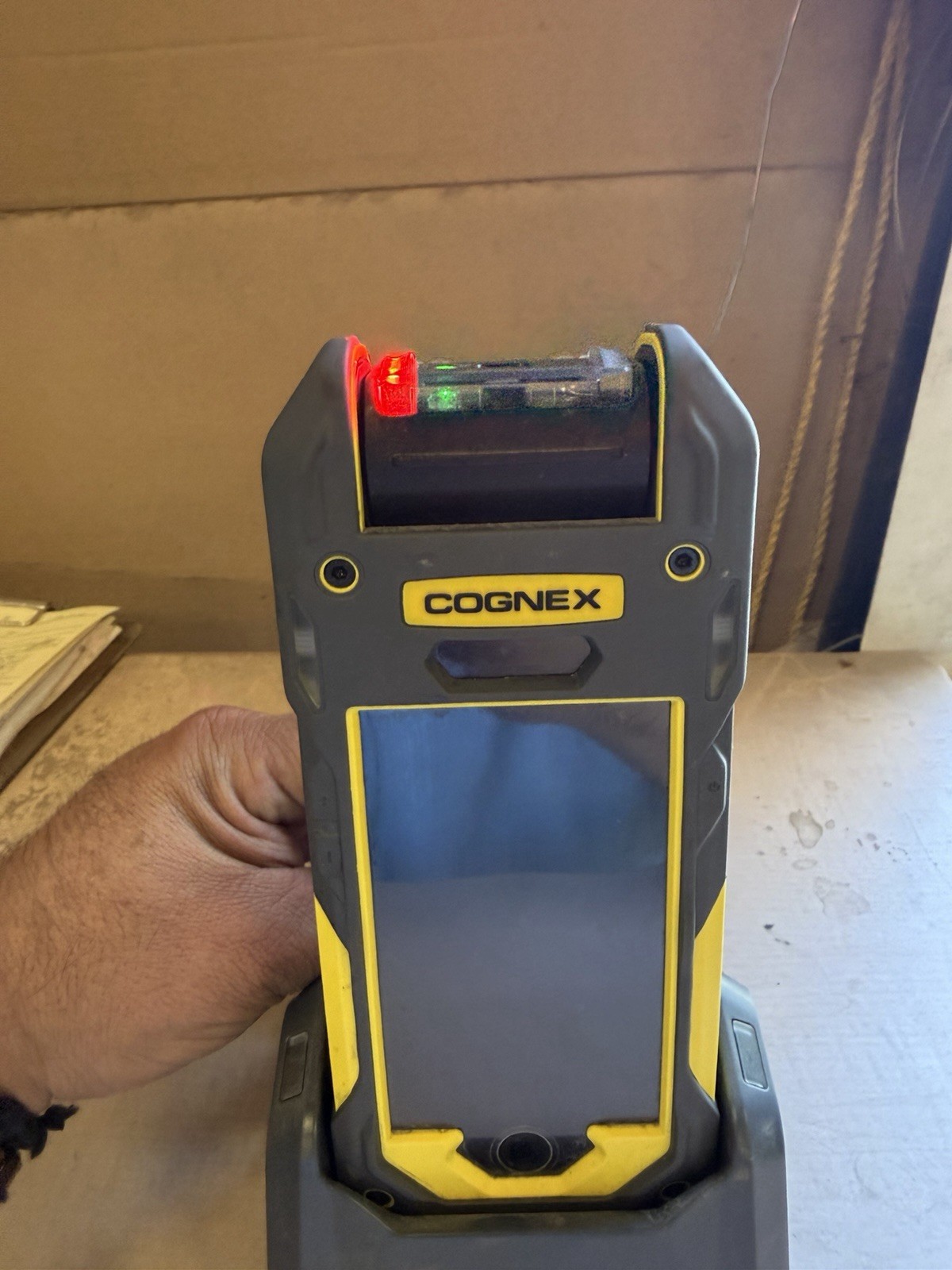 Cognex MX-1000 Handheld Reader + BATTERIES & Pistol Grip