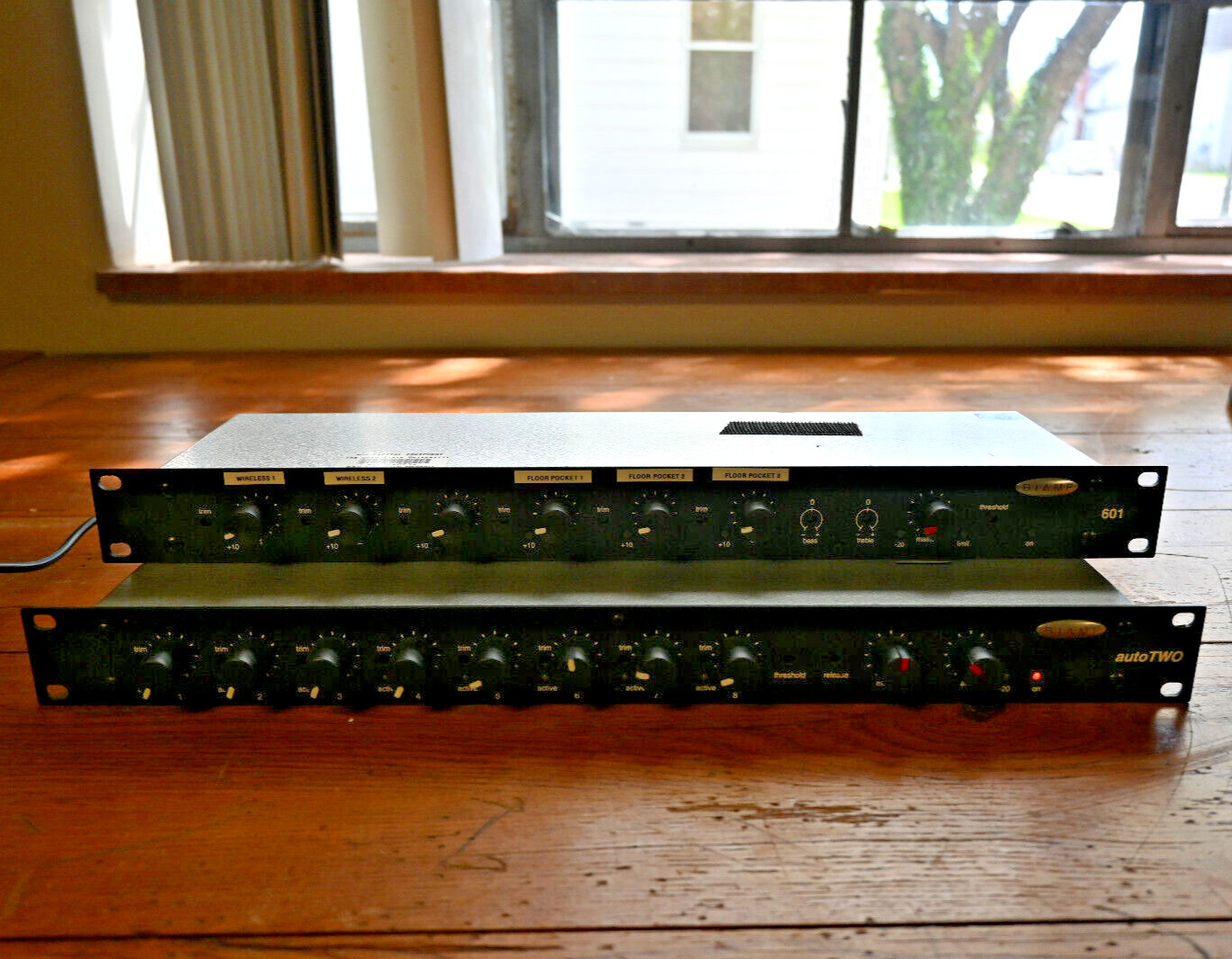 Biamp Auto two & Biamp 601 Mixing rack units