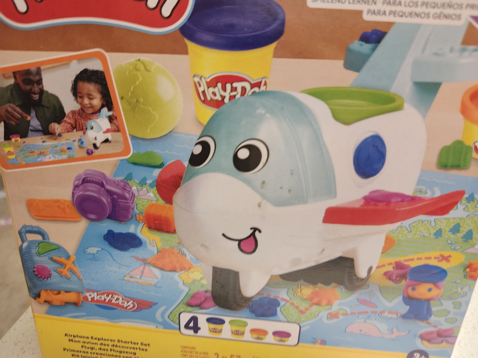 Play-Doh Airplane Explorer Starter Set with Jet & World Map Playmat