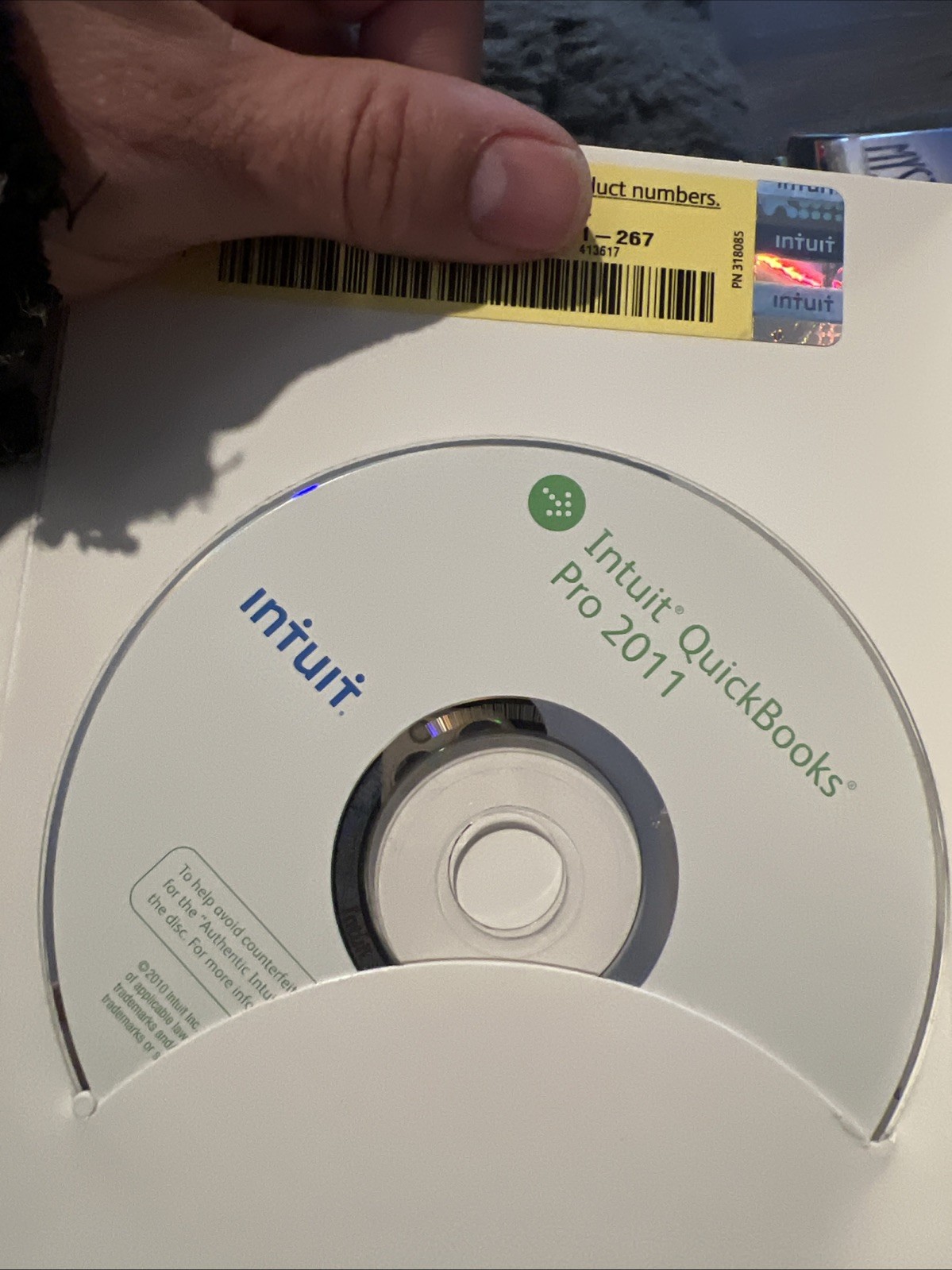 Intuit QuickBooks Pro 2011 Windows Version with License Key-Used A-895