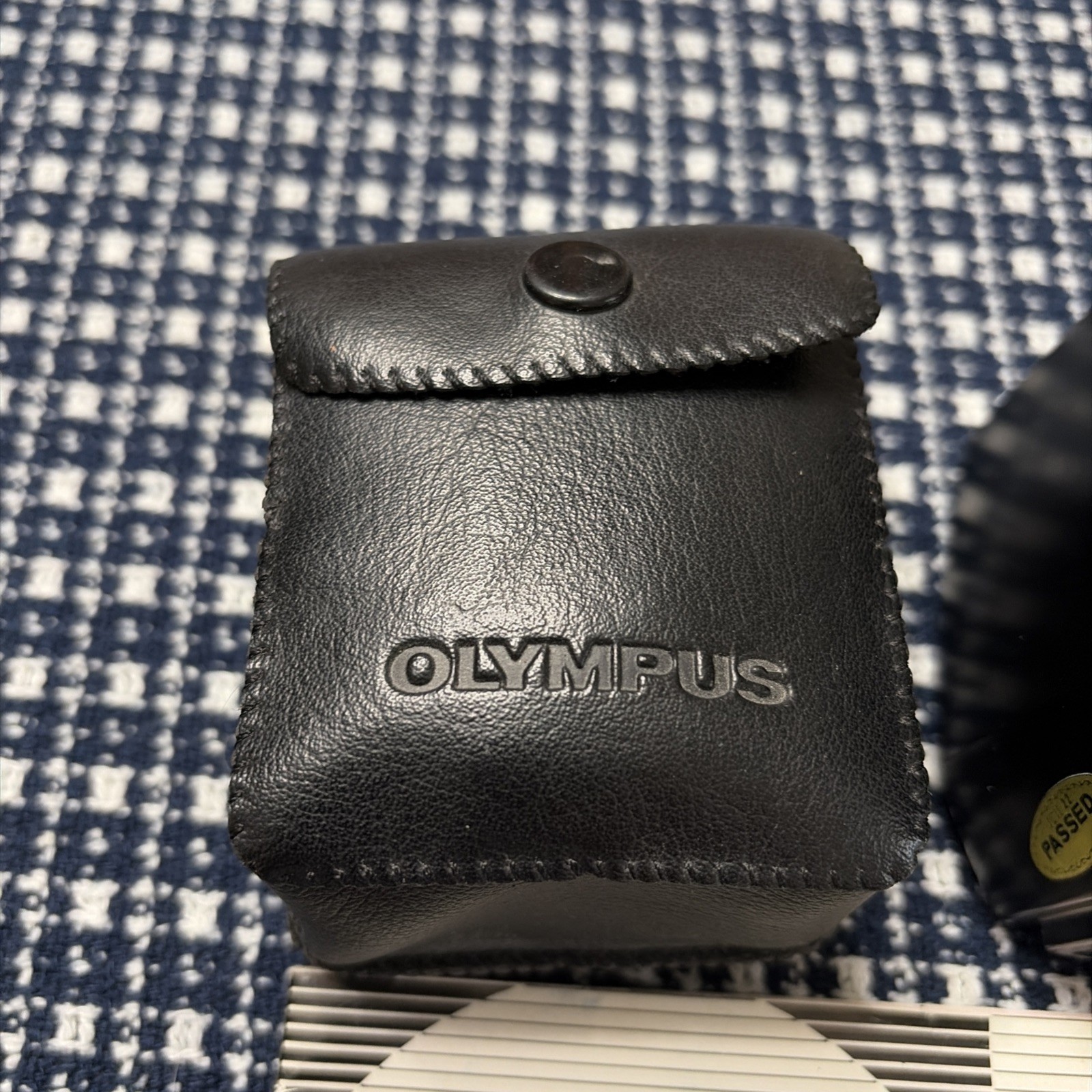 Olympus T20 OM System Electronic Flash T 20 Case & Manual Tested Works Great