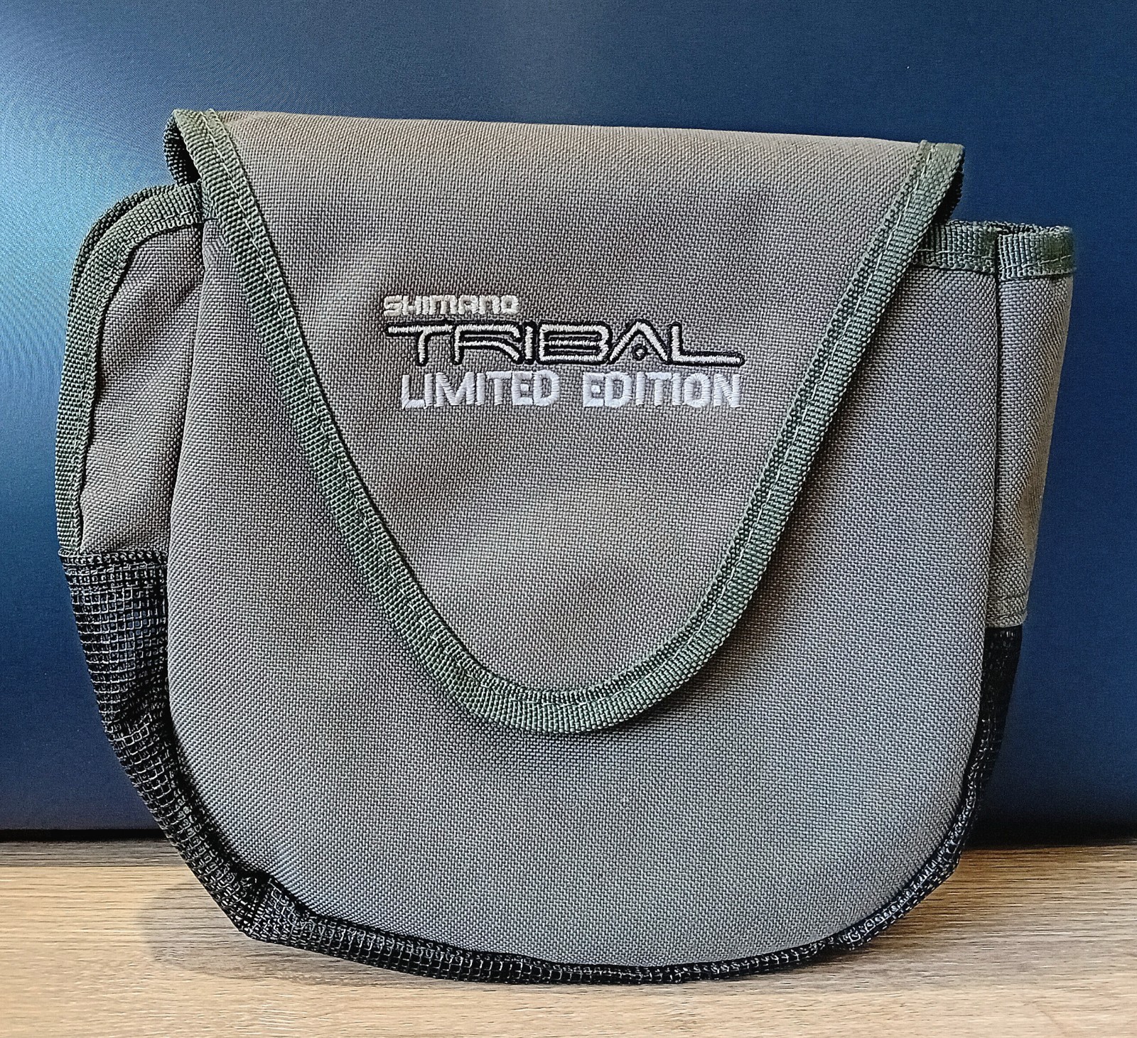 Shimano Tribal Limited Edition Fishing Reel Case Padded Large Carp Tackle VGC