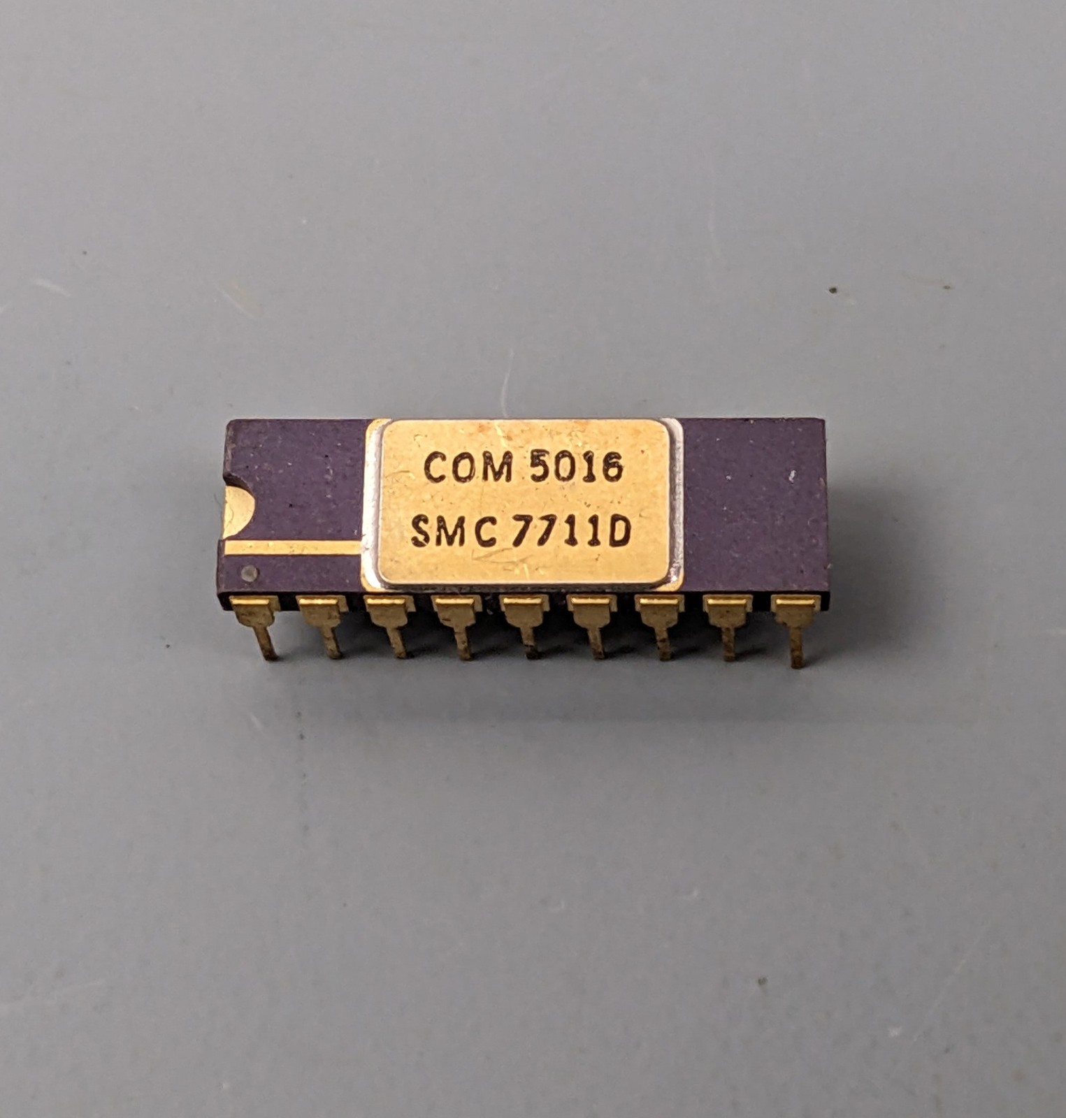 SMC COM5016 Dual Baud Rate Generator IC