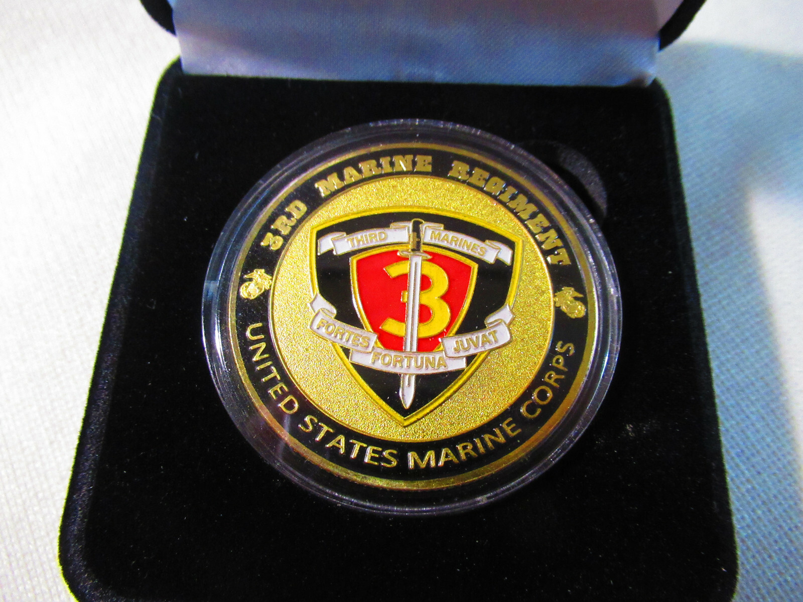 US MARINE CORPS - 3rd MARINE REGIMENT Challenge Coin w/ Presentation Box