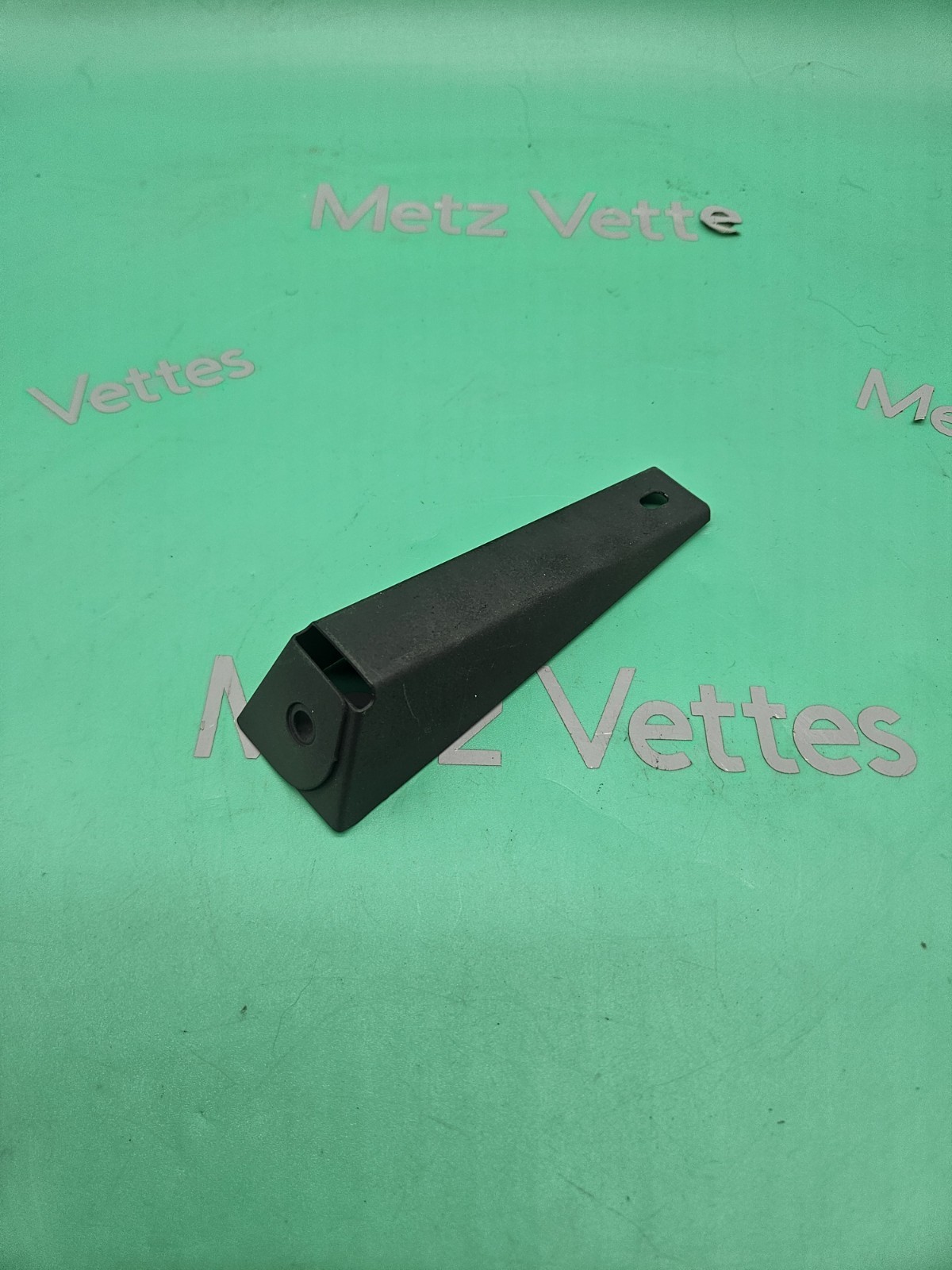 1970-1977 OEM C3 Corvette Upper Dash Support Bracket Brace GM 3974011