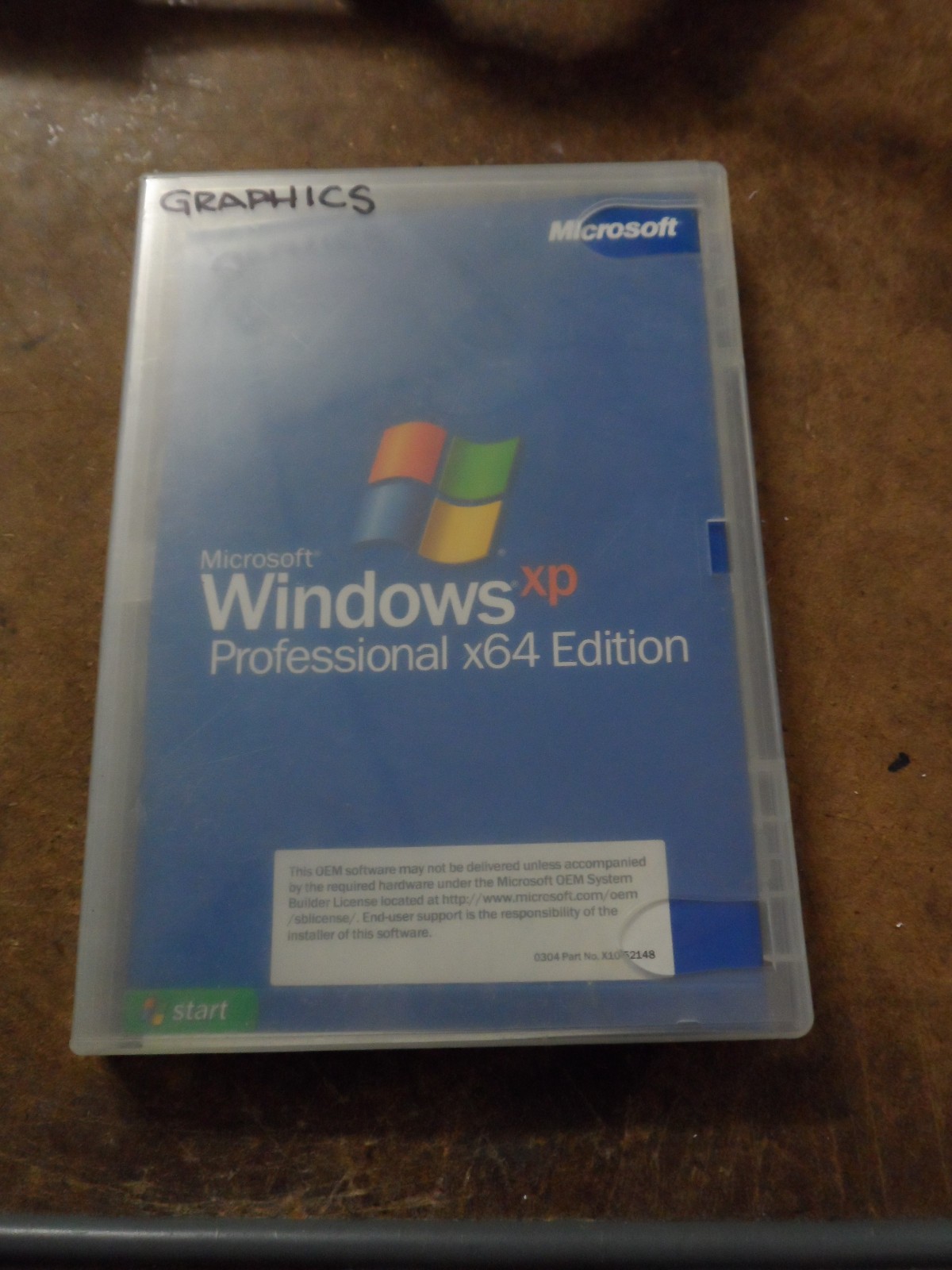 Microsoft Windows XP Professional x64 Edition (NO COA) #2