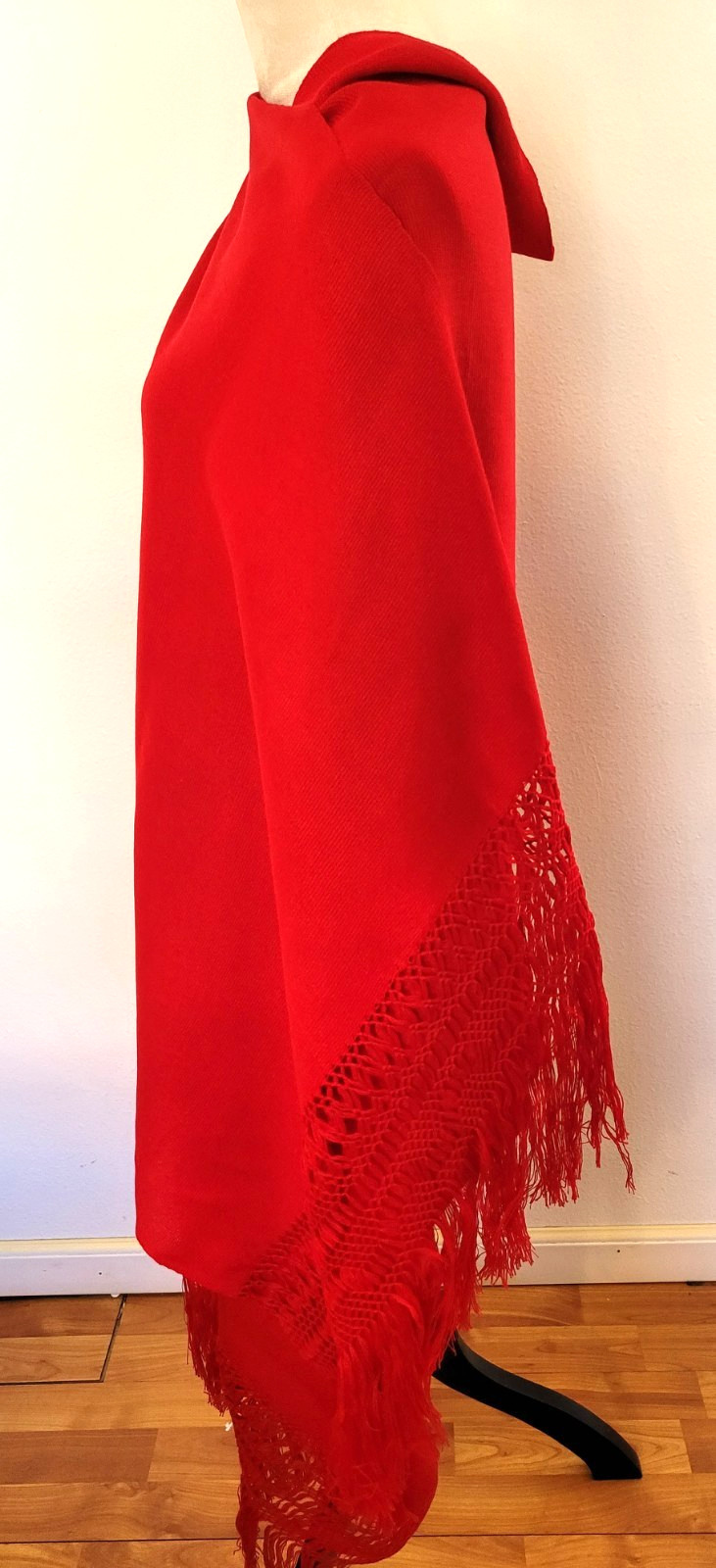 Red Traditional Mexican Rebozo | Handloom Shawl with Fringe | Wrap / Scarf