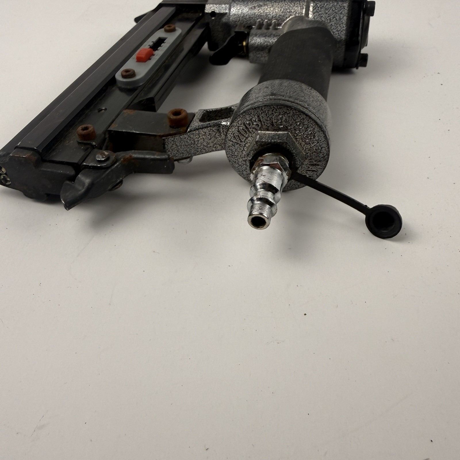 Senco Headless Micro Pinner 1/2" to 1" Fasteners Adjustable Pneumatic 5T0001N