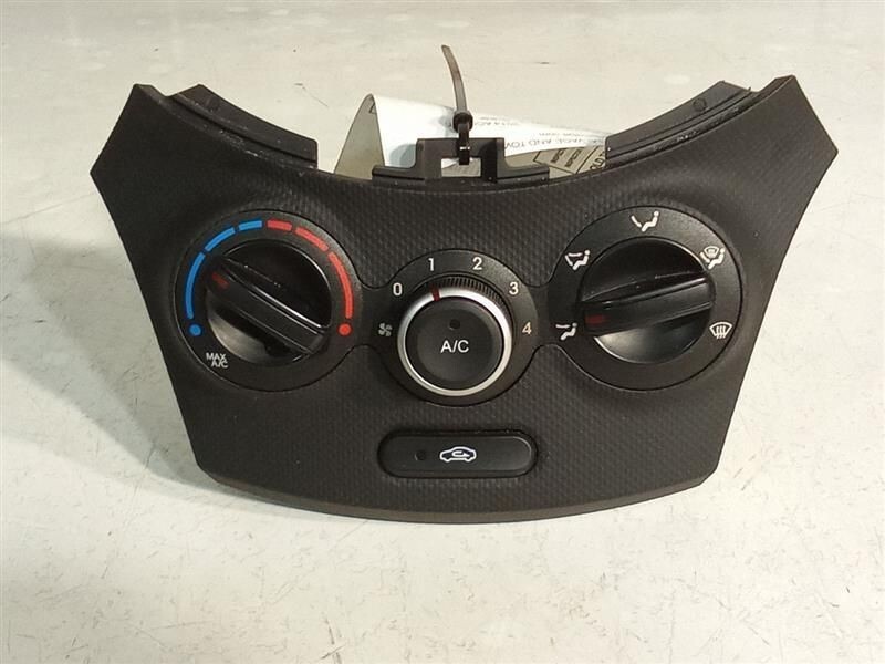 2012-2014 Hyundai Accent A/C AC Heater Temperature Climate Control OEM