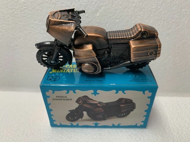 MOTORCYCLE BRONZE BUS DIE CAST METAL COLLECTIBLE PENCIL SHARPENER NEW / BOX