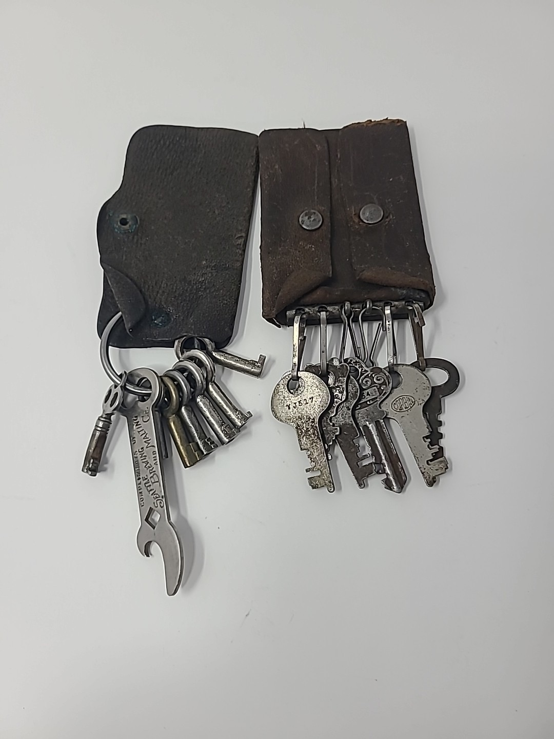 Collection Of 17 Skeleton And Other Vintage Keys With Leather Key Holders
