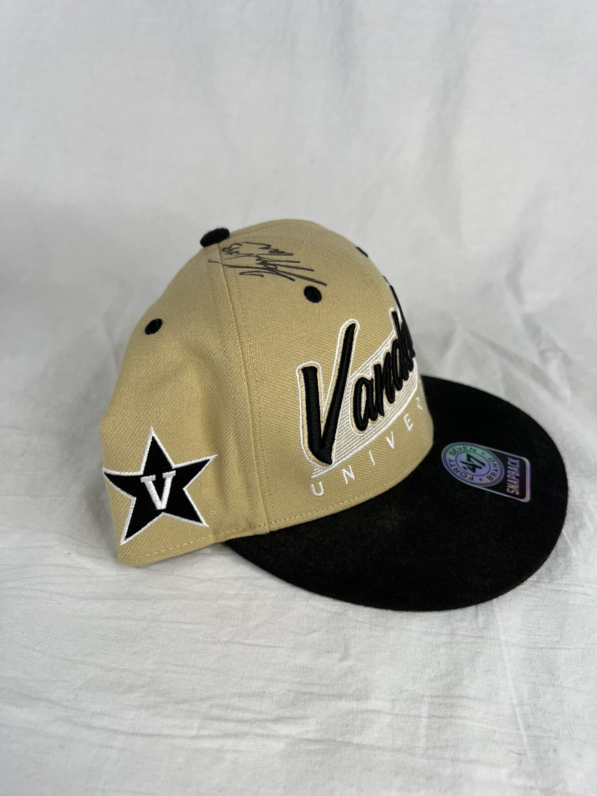 AUTOGRAPHED SIGNED VANDERBILT UNIVERSITY HAT CAP #43 #47 #28 #13