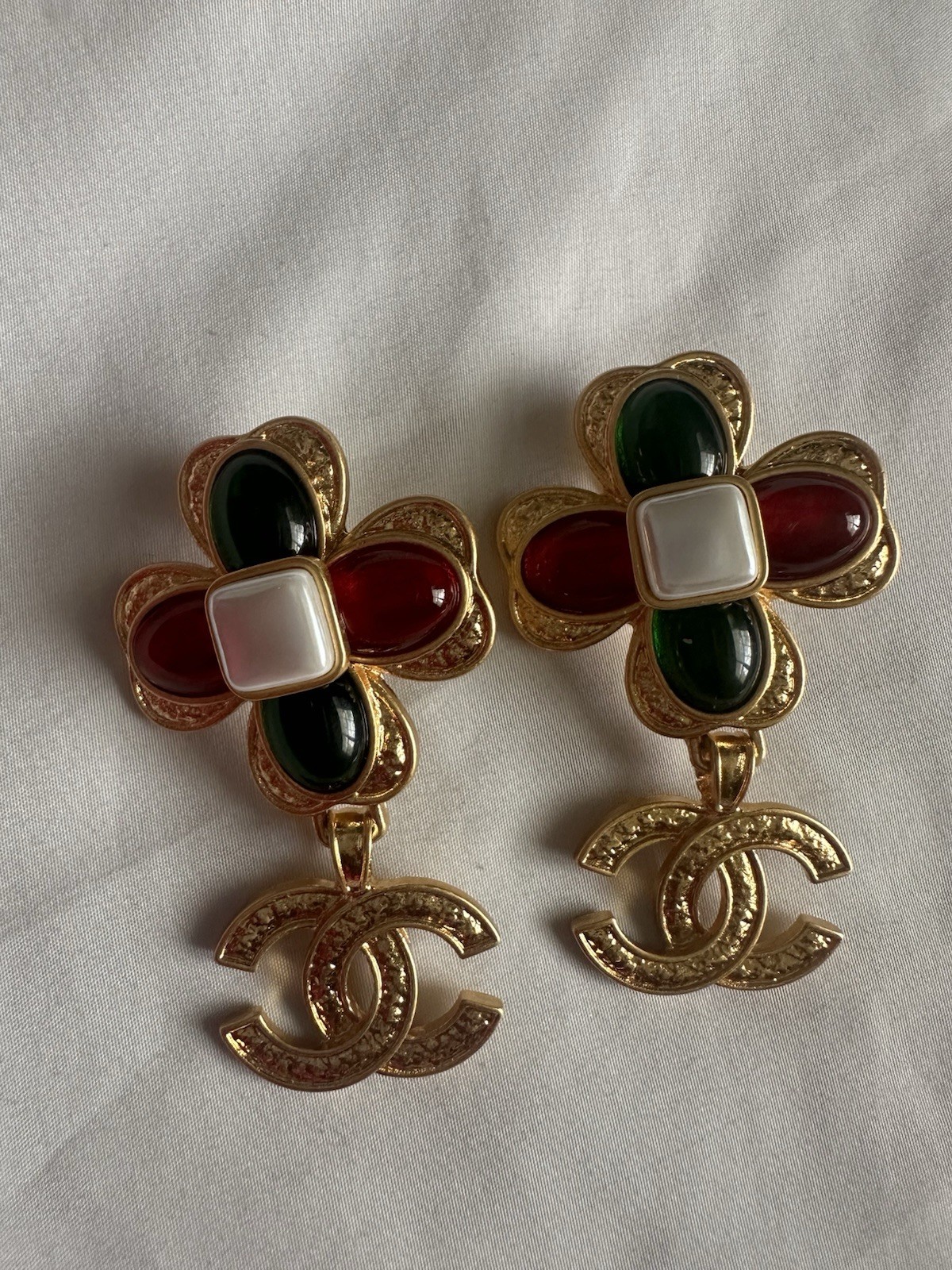 Vintage Chanel 1994 Red Gripoix Eearrings