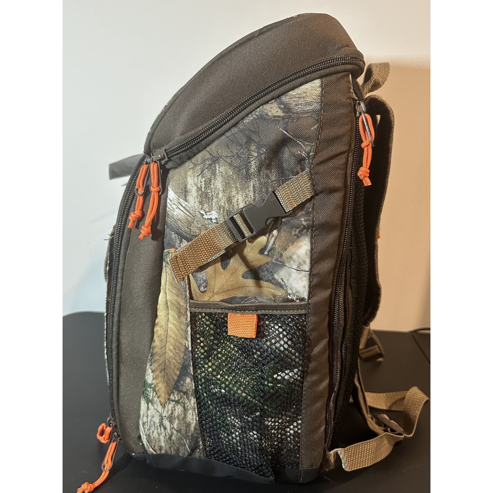 Igloo MaxCold Realtree Edge Camo Backpack Cooler Bag 32 Can Capacity New