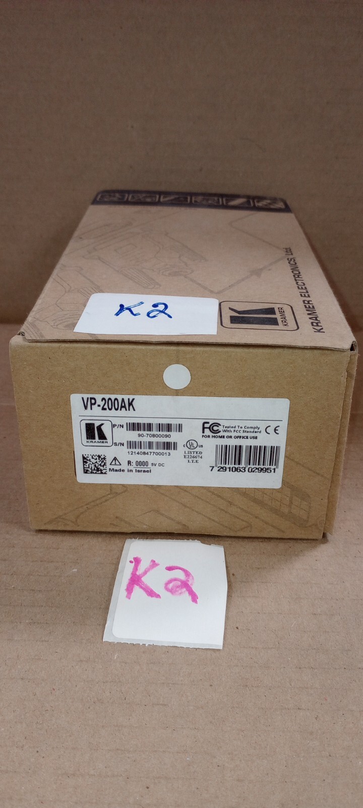 Kramer VP-200AK NEW OPEN BOX  VP-200AK is a high-performance distribution amplif