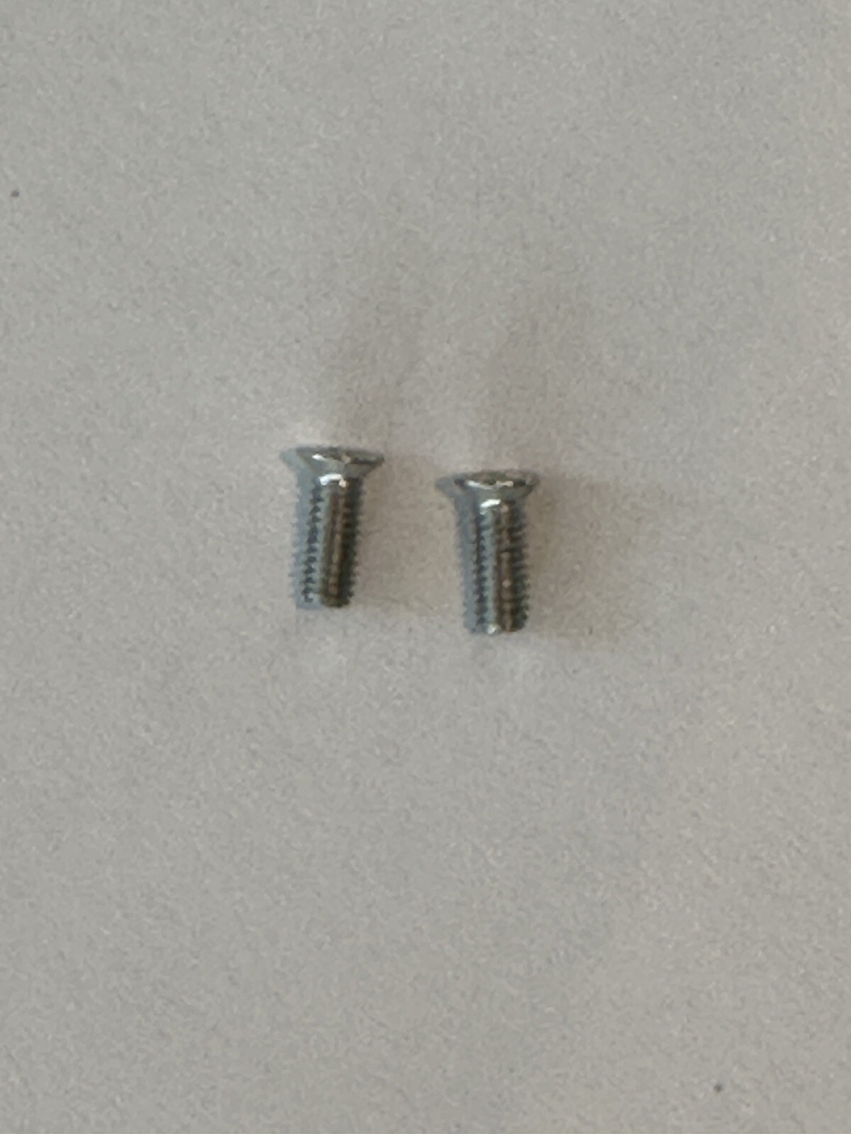 M2.6x7B Screws Set For Yaesu separation Kits (CT-5L Cable) (2 Pieces Per Order)