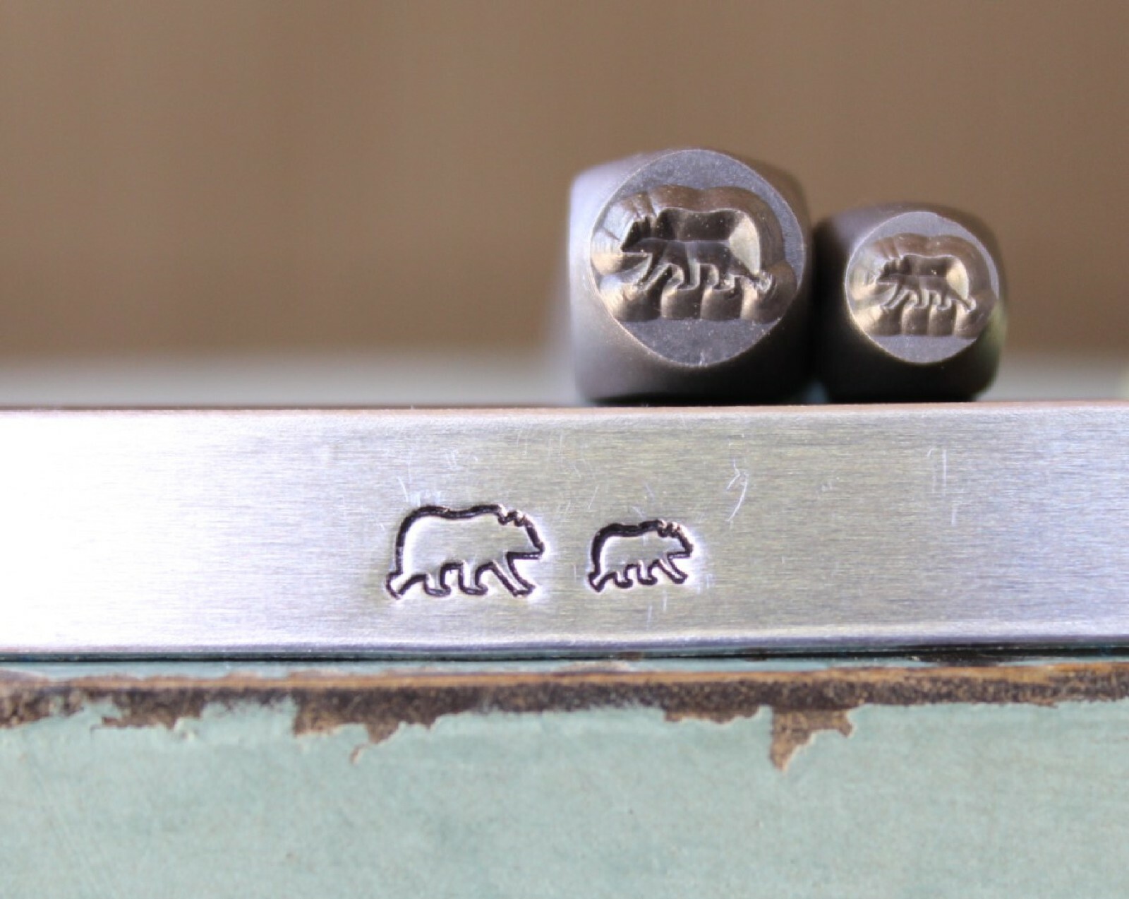 SUPPLY GUY 4mm & 6mm Mama & Baby Bear Metal Punch Design 2 Stamp Set SGCH-462463
