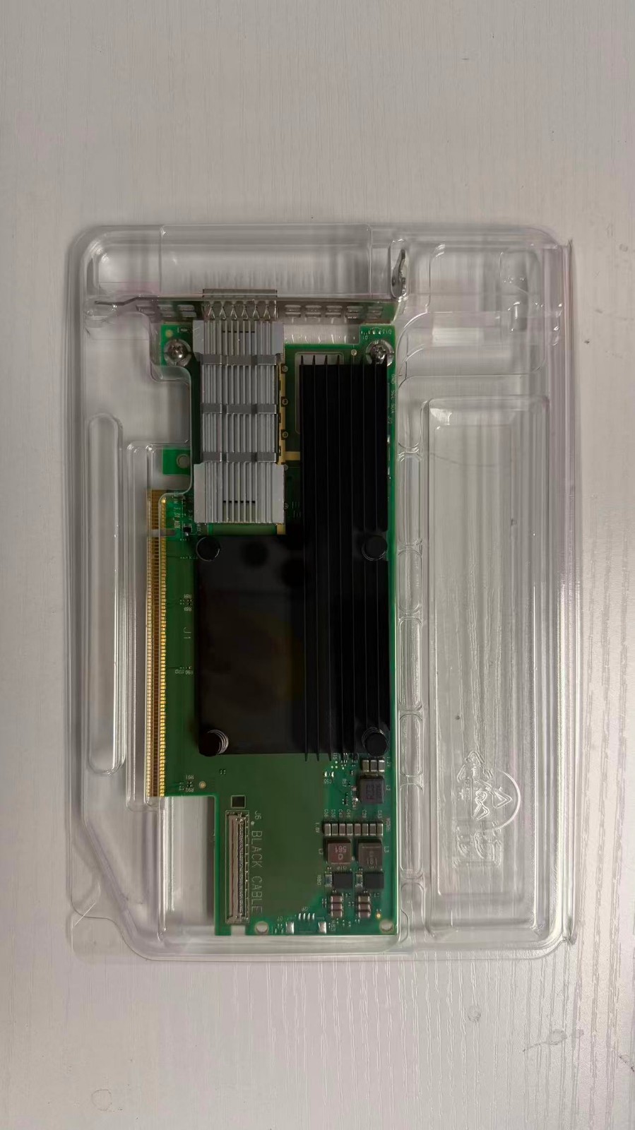 MCX653105A-HDAT Mellanox ConnectX-6 CX653105A 1-Port 200GbE HDR Adapter Card