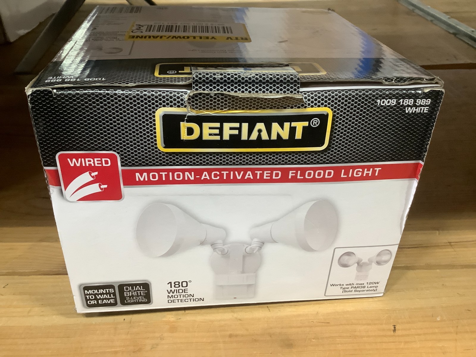 DEFIANT WIRED MOTION ACTIVATED FLOOD LIGHT 180 DEGREE WHITE