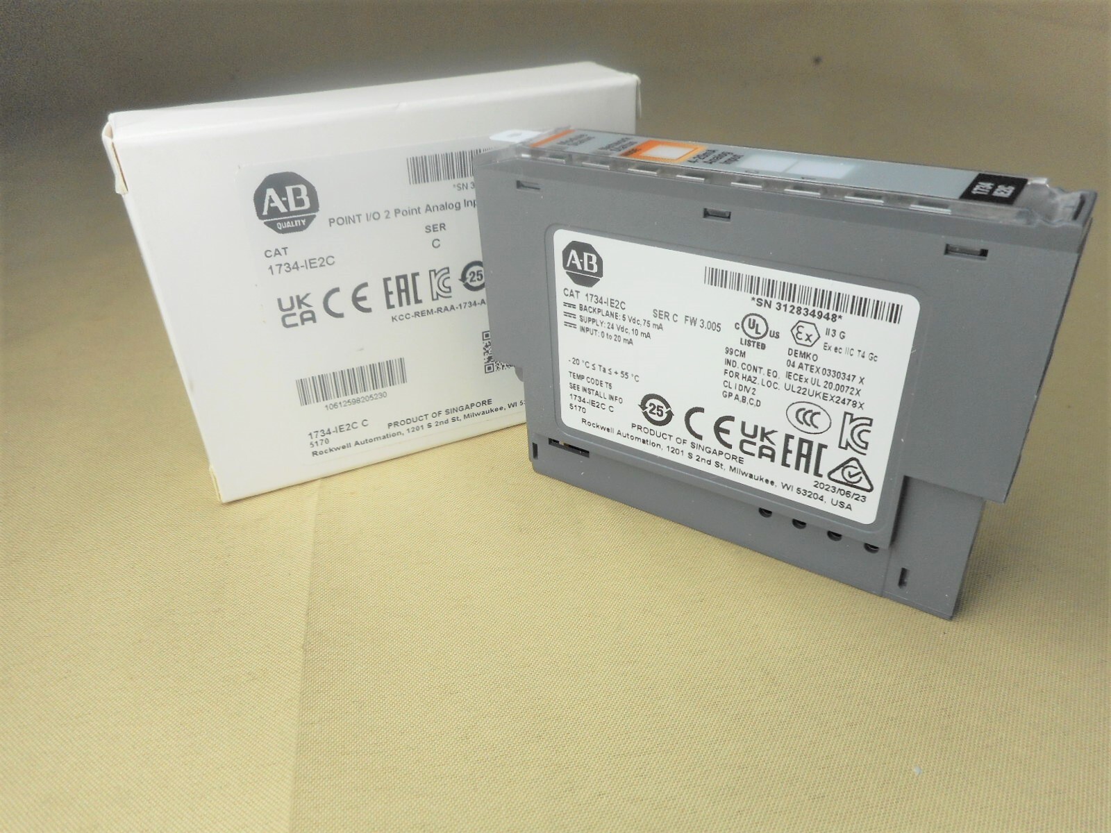 Allen Bradley 1734-IE2C I/O module (NIB)
