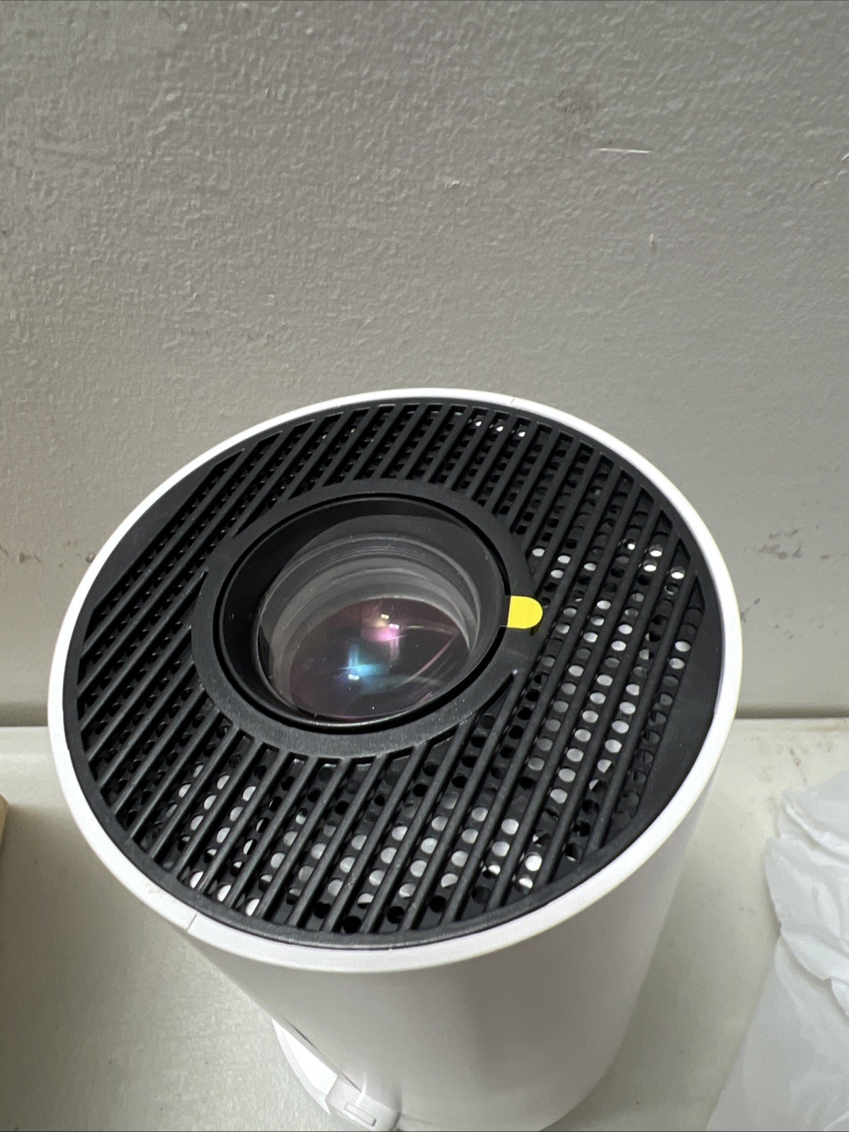 LED Source Ultra HD Multimedia Projector Mini Portable NEW OPEN BOX