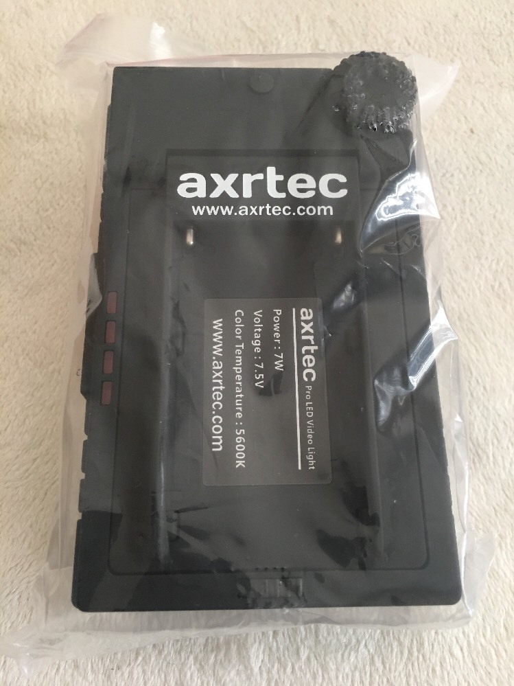 AXR-C-B12D On-Camera Pro LED Video Light (Daylight)