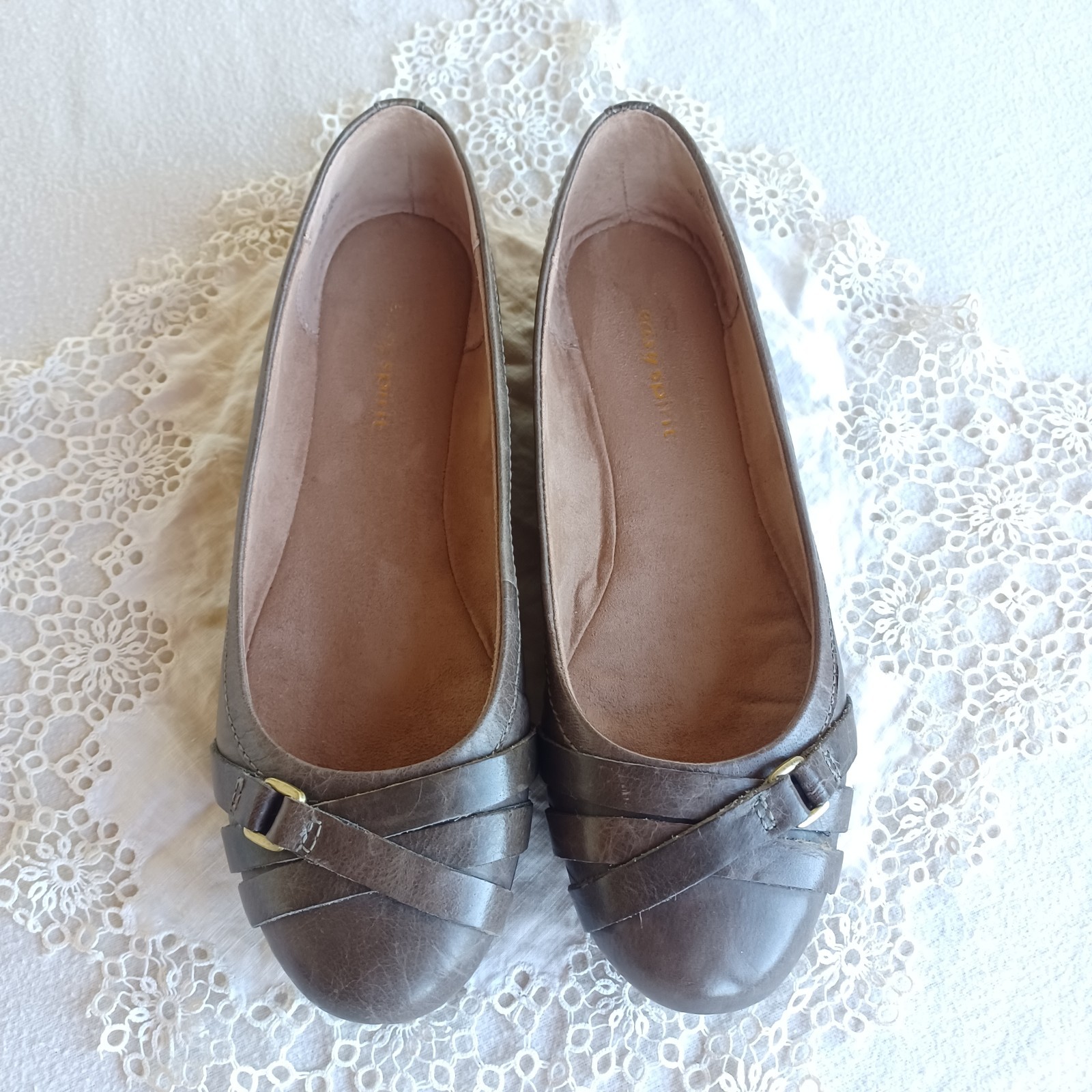 Easy Spirit Size 6.5M Woman's Leather Shoes Flats Brown/Taupe Slip On