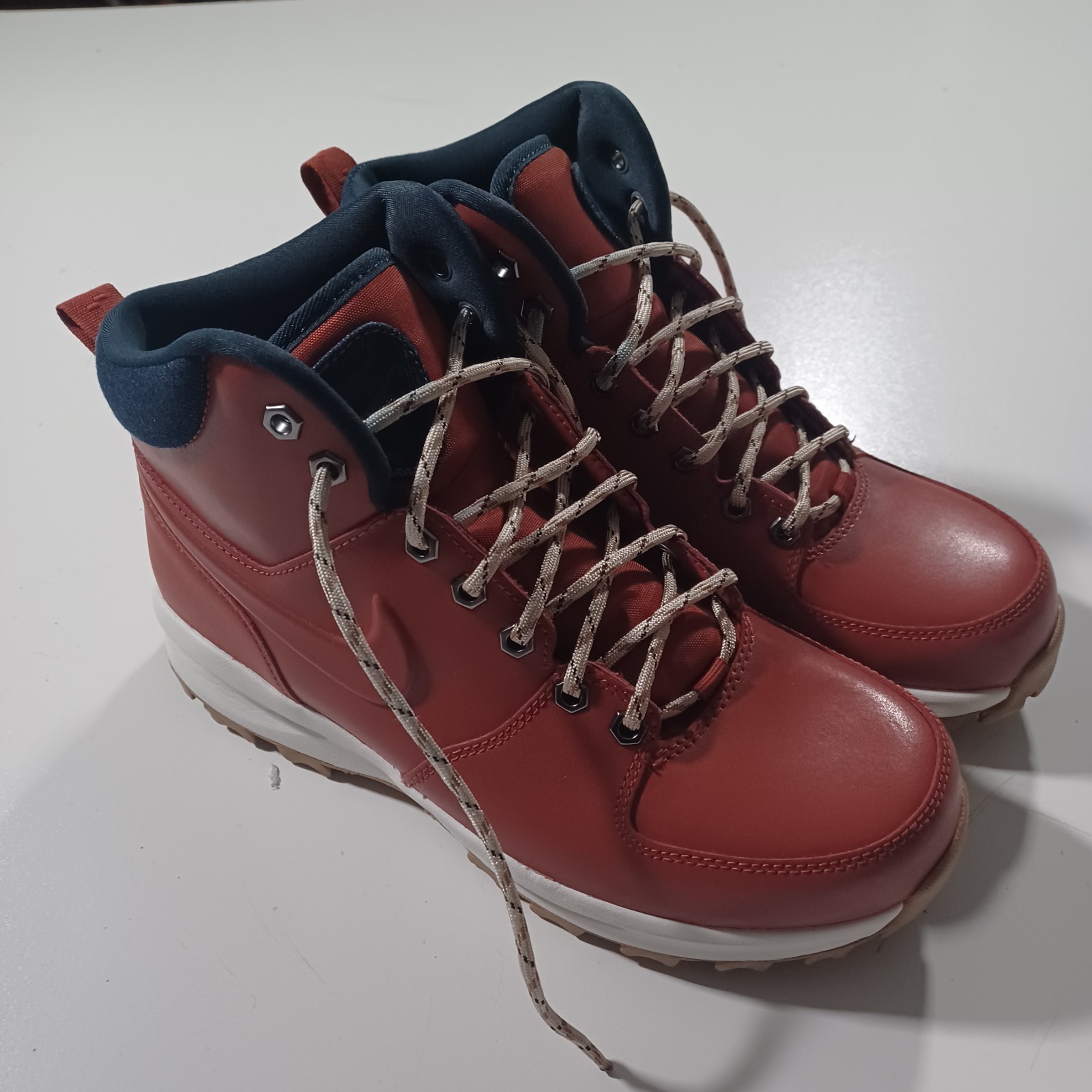 Nike Manoa SE Orange Waterproof Mid Lace Boots Denim Trim Men Sz 8.5 DC8892-800