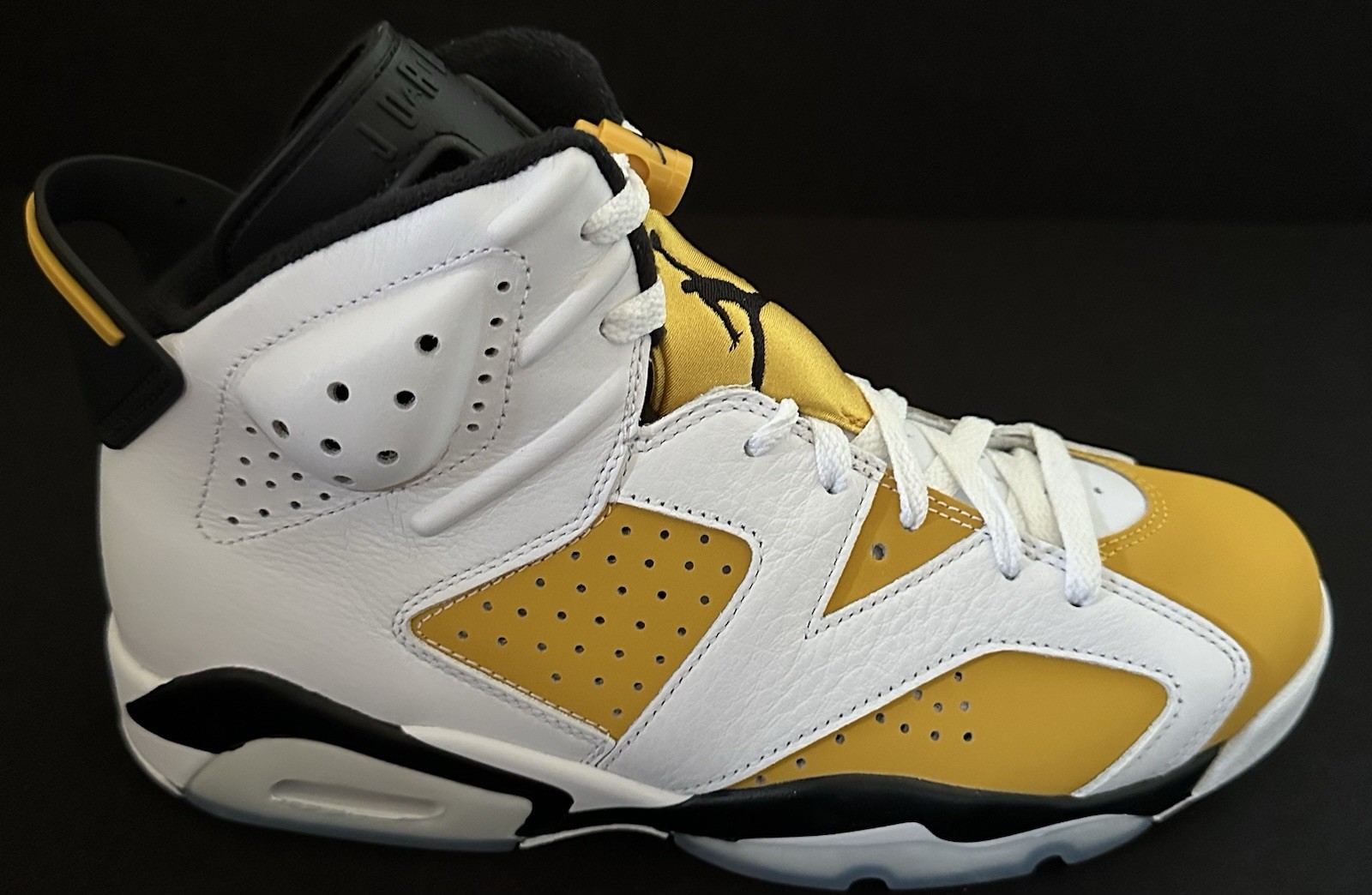 Nike Air Jordan 6 Retro Yellow White/Yellow Ochre MenSz 12 BGrade New CT8529-170