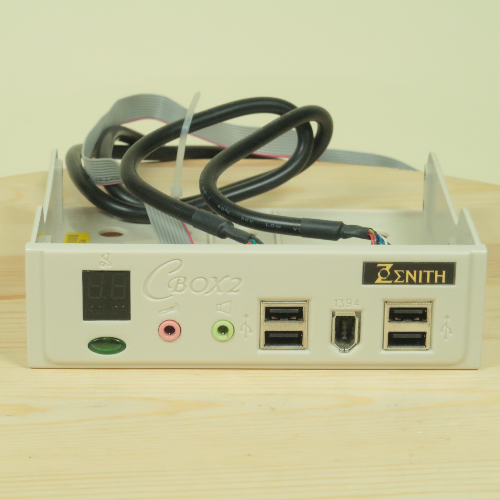 ChainTech Cbox 2 Front Panel Zenith Series 5.25" Bay for 7NJS Motherboard