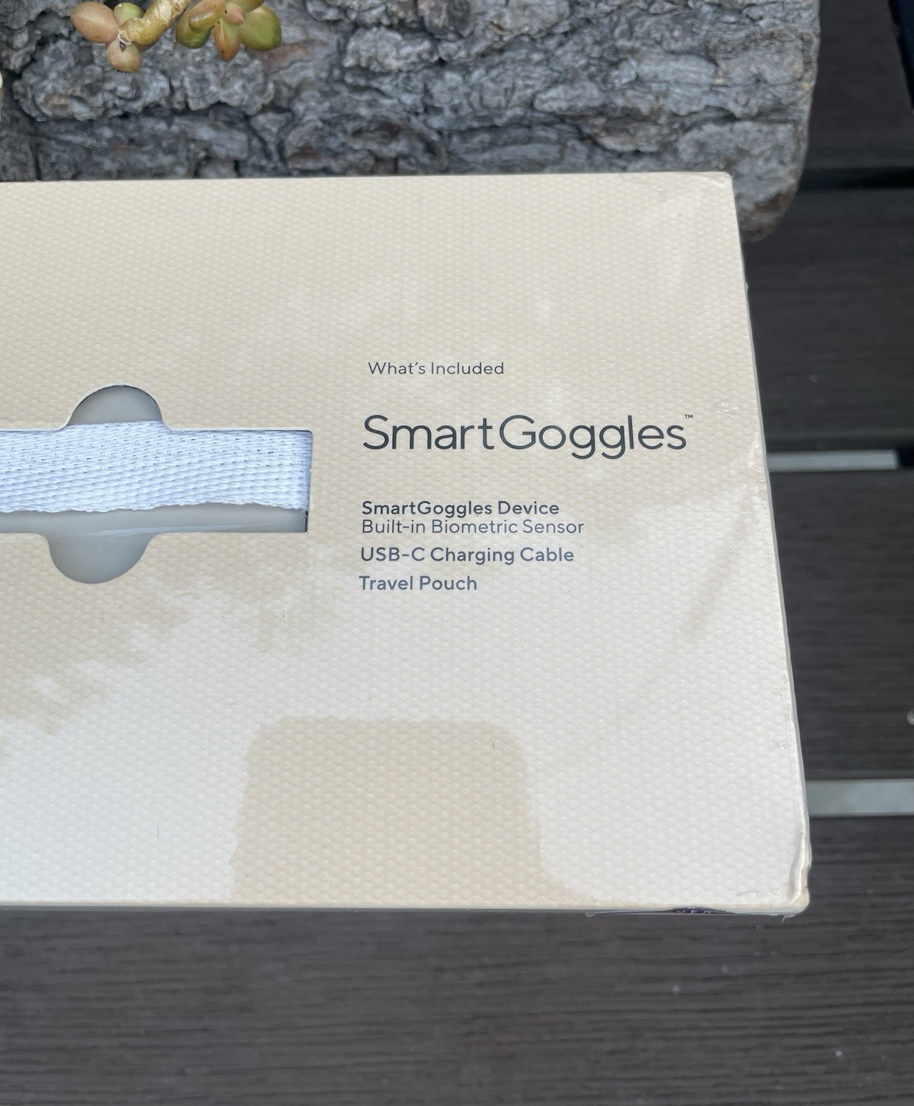 Therabody Smart Goggles Device Intelligent Heating Vibrating Soothing
