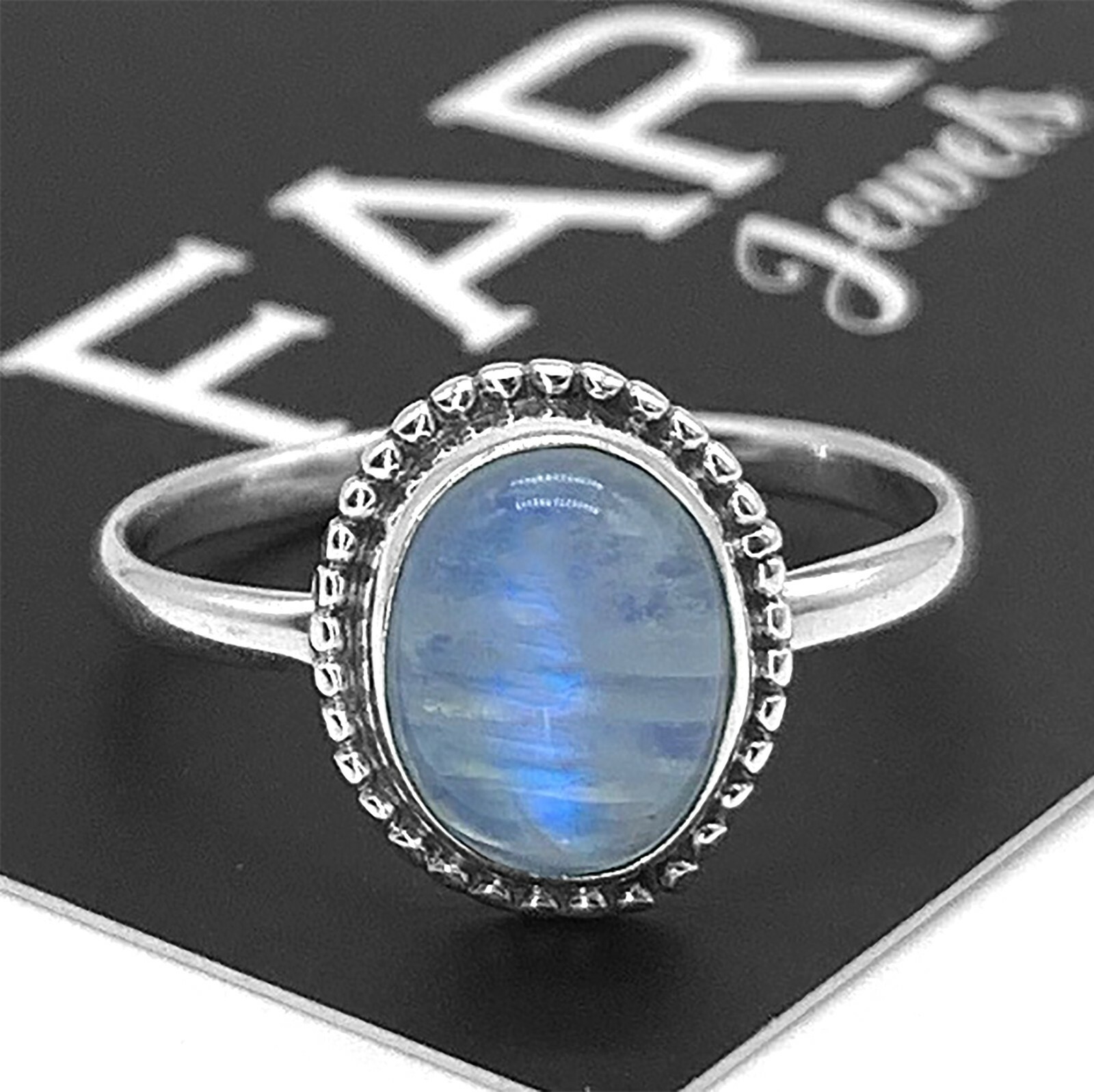 925 Sterling Silver Ladies Moonstone Oval Cabochon Gemstone Ring Gift