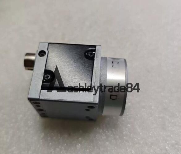 1PCS USED Basler acA2040-90um