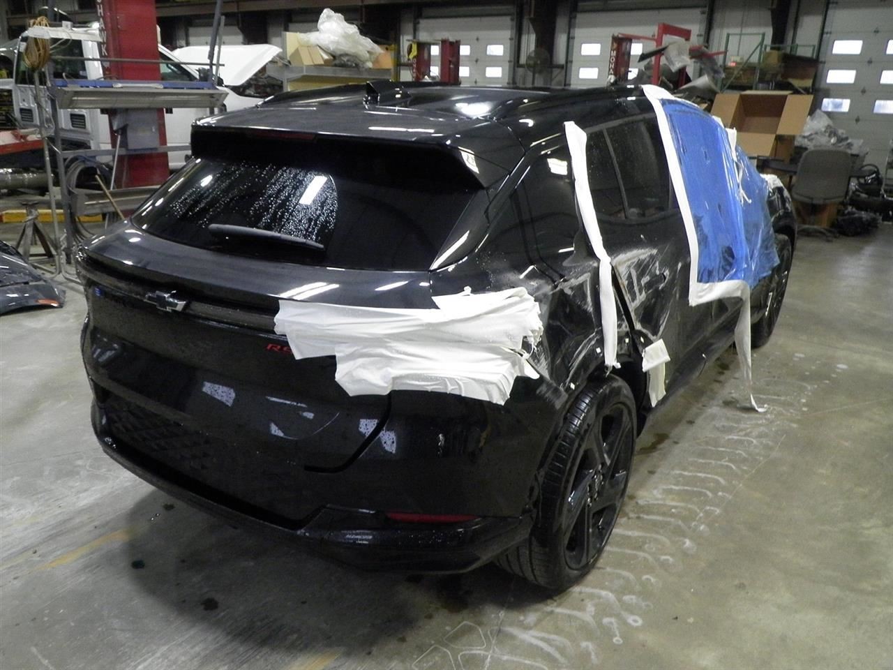 2025 Equinox EV Lower Air Shutter 85677489
