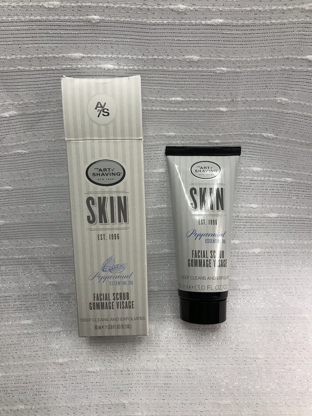 The Art of Shaving Men Skin Facial Scrub Peppermint 3oz Deep Cleans & Exfoliates