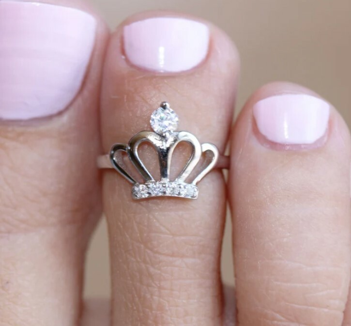 0.12cts Cubic Zirconia Women's Crown Adjustable Ring Silver White Gold Plated