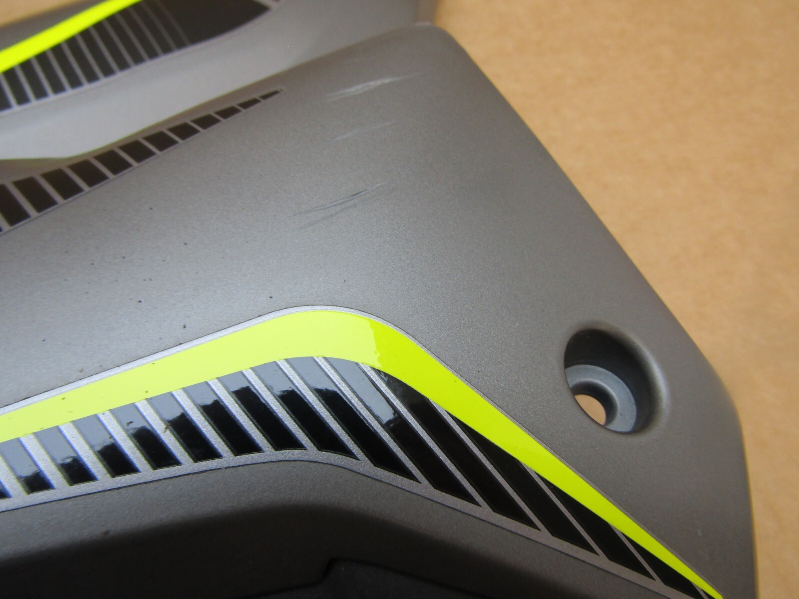 Benelli BN 125 E5 2022 2,495 miles left side fairing panel (13869)