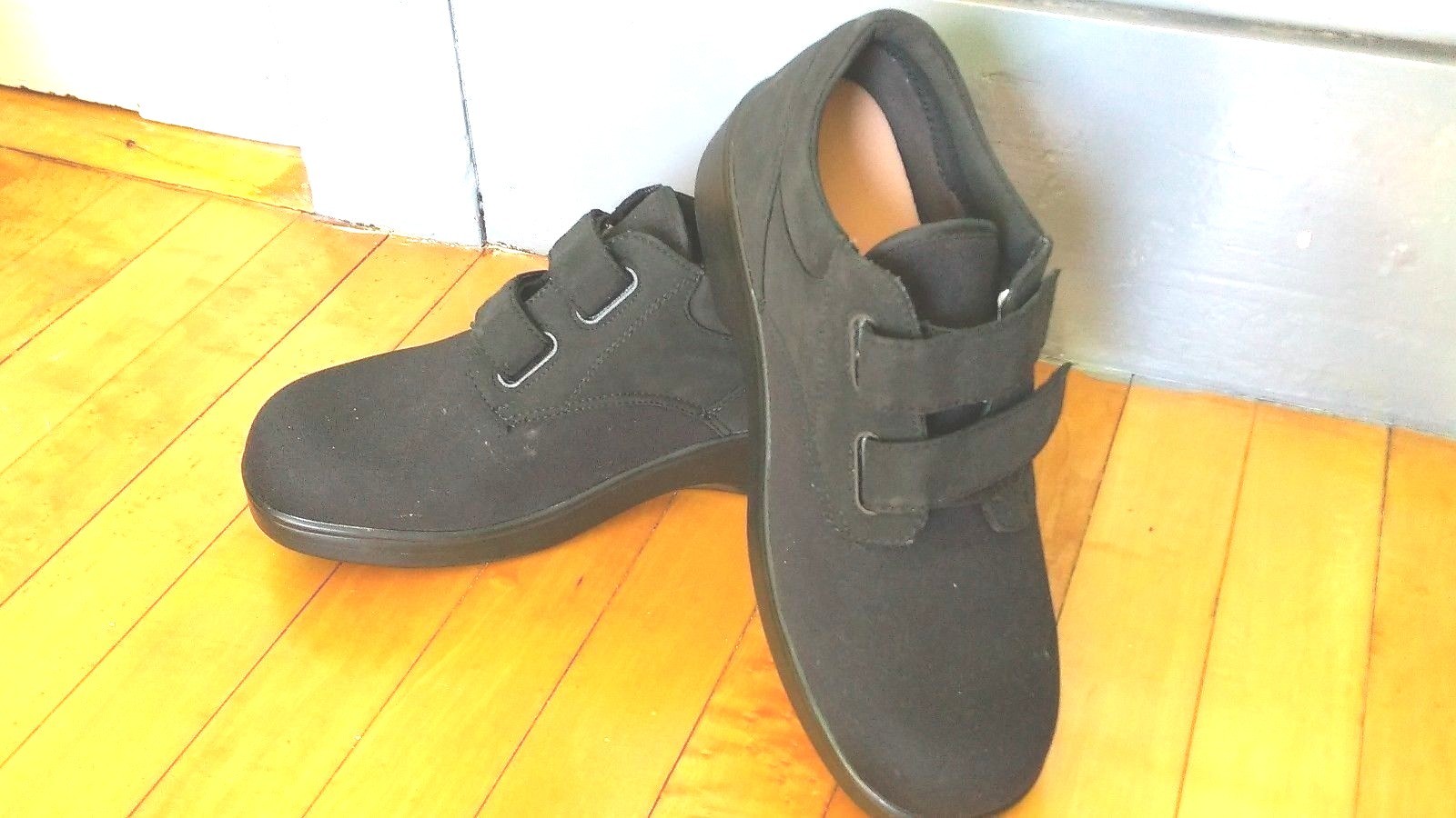 APEX 1200 healing diabetic Shoes Women’s-10W / Men-9M NEW w/o box black
