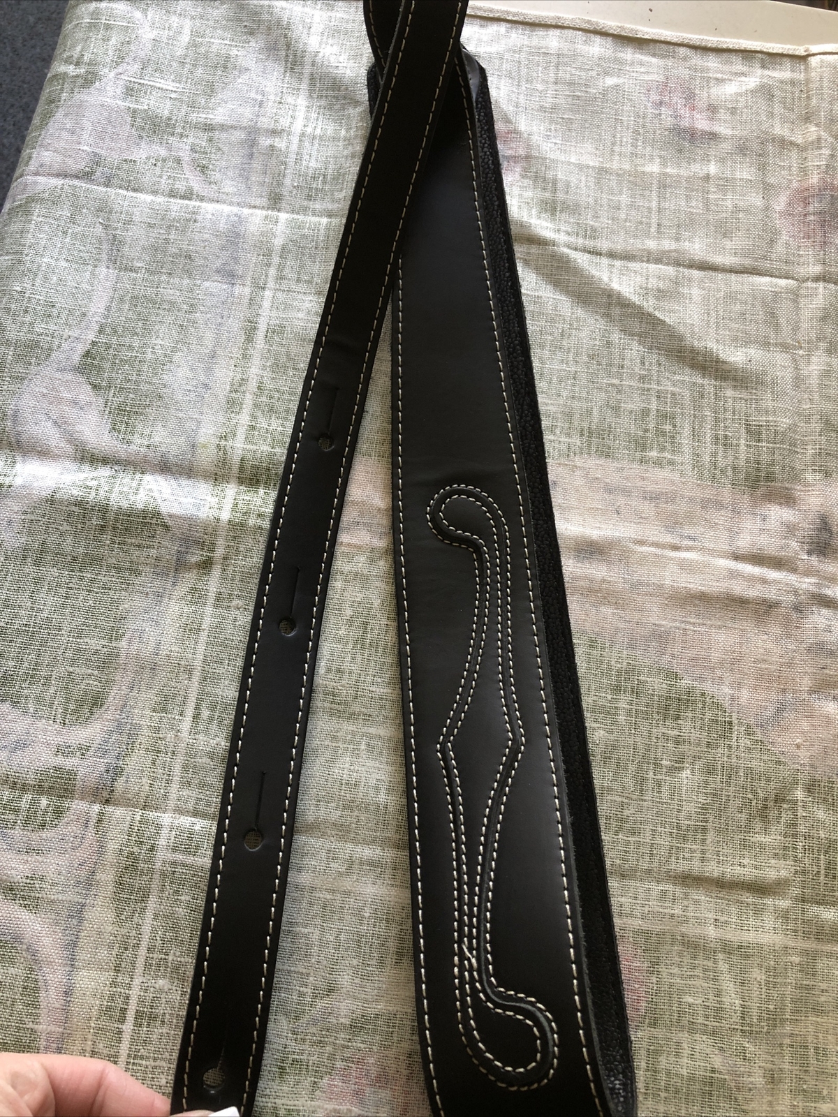Black Leather Guitar Strap NWOT